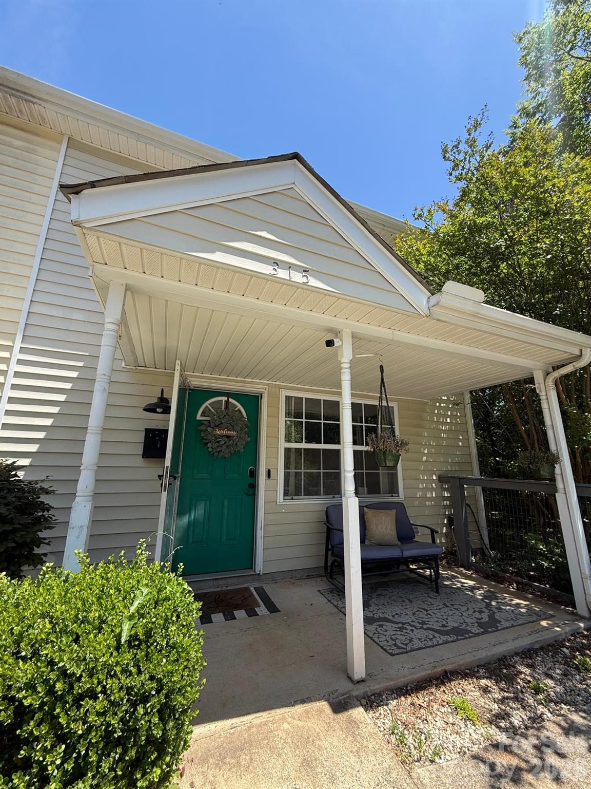 315 French Street