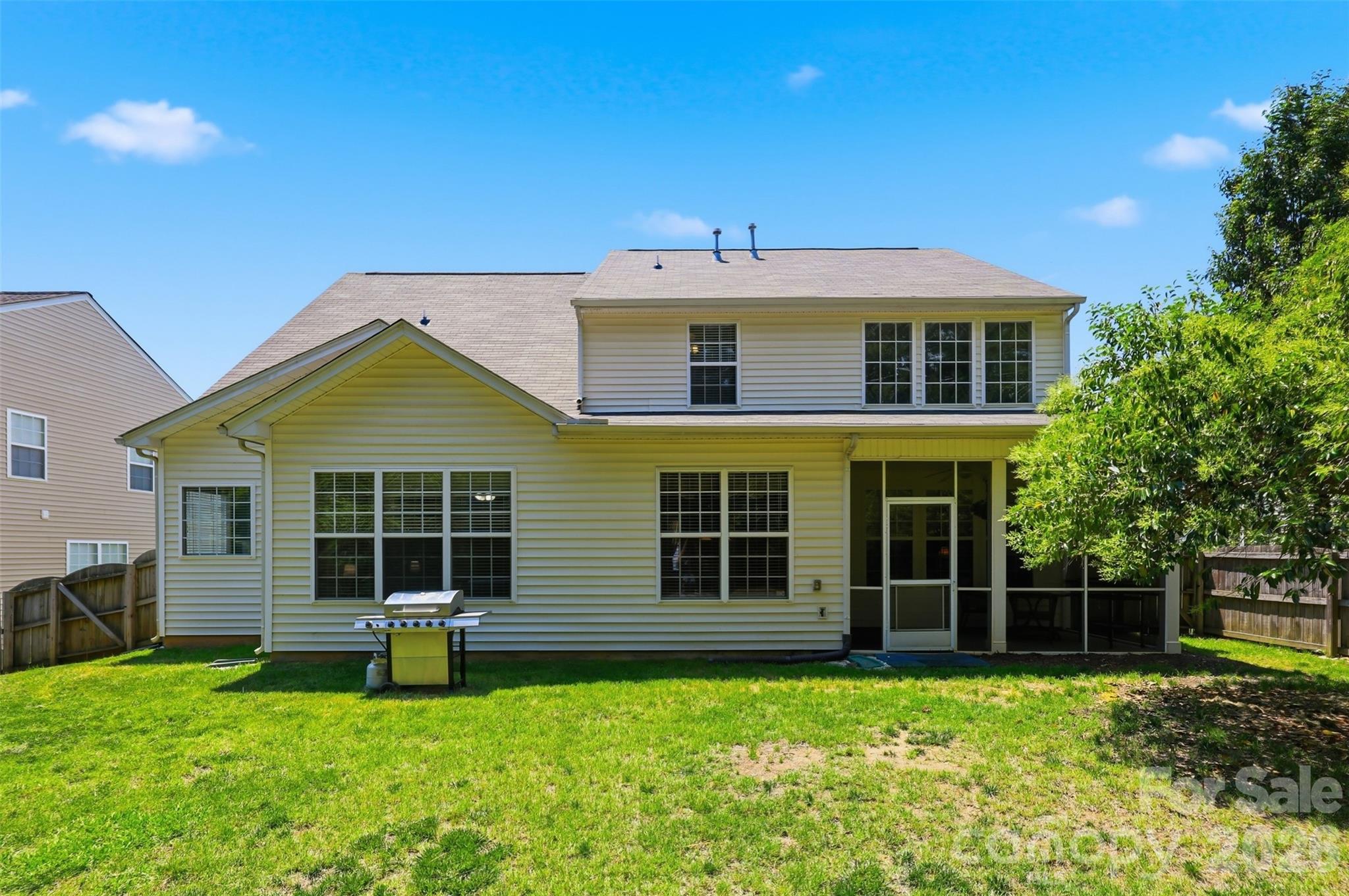 3161 Pine Bluff Way