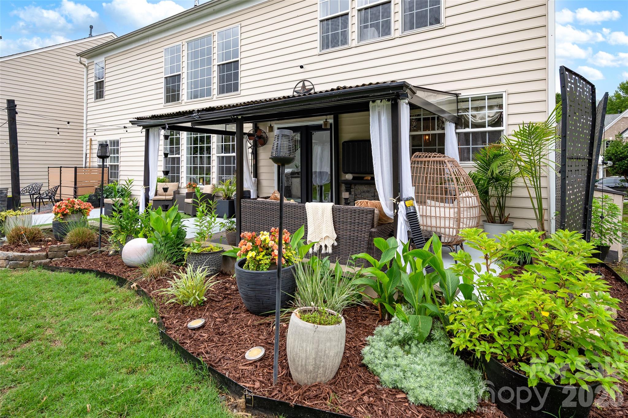 2012 Arbor Vista Drive