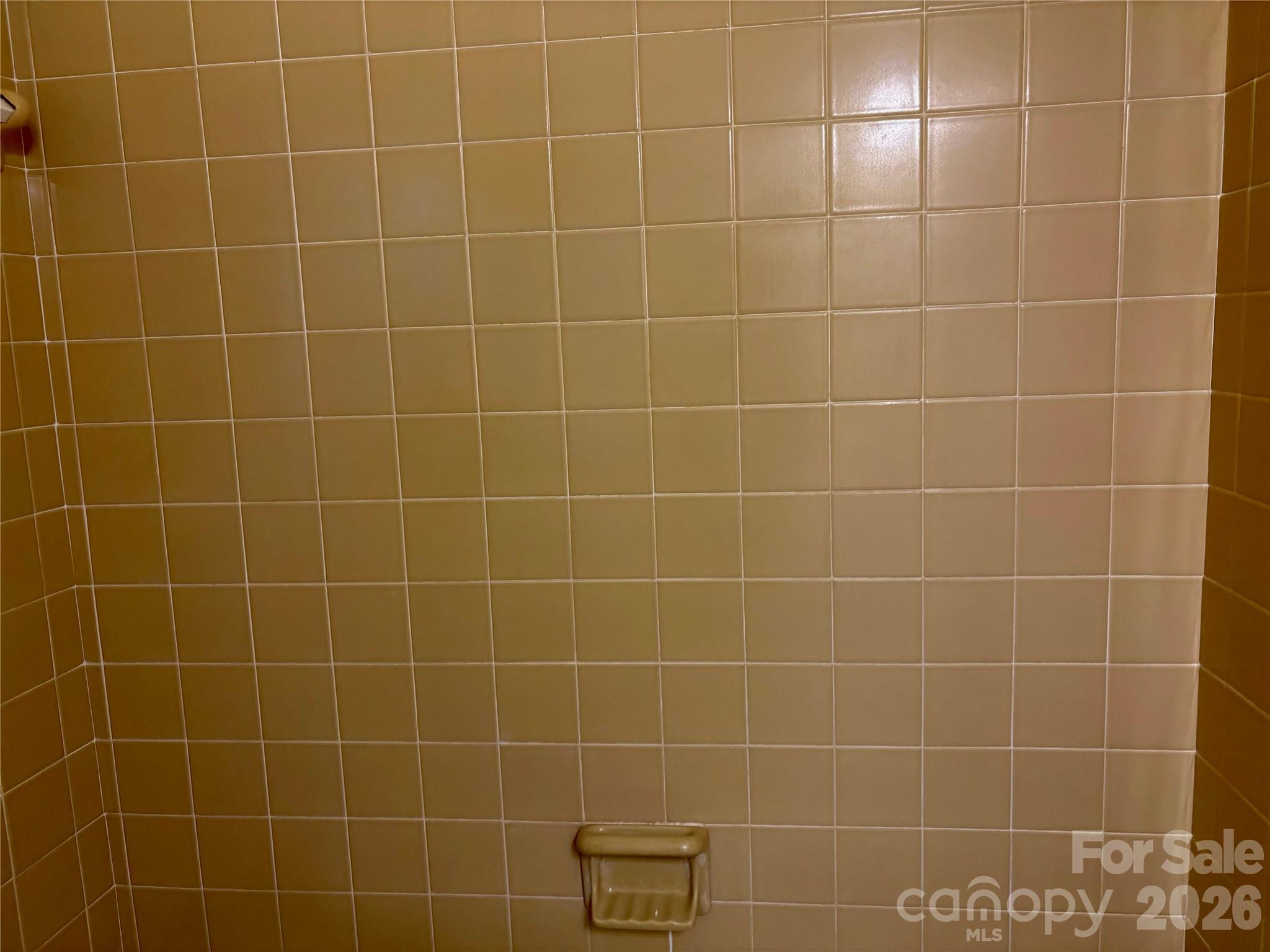 5500 Saddlewood Lane