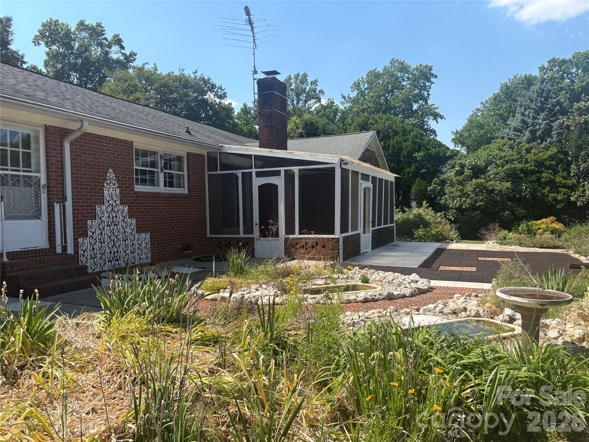 5500 Saddlewood Lane