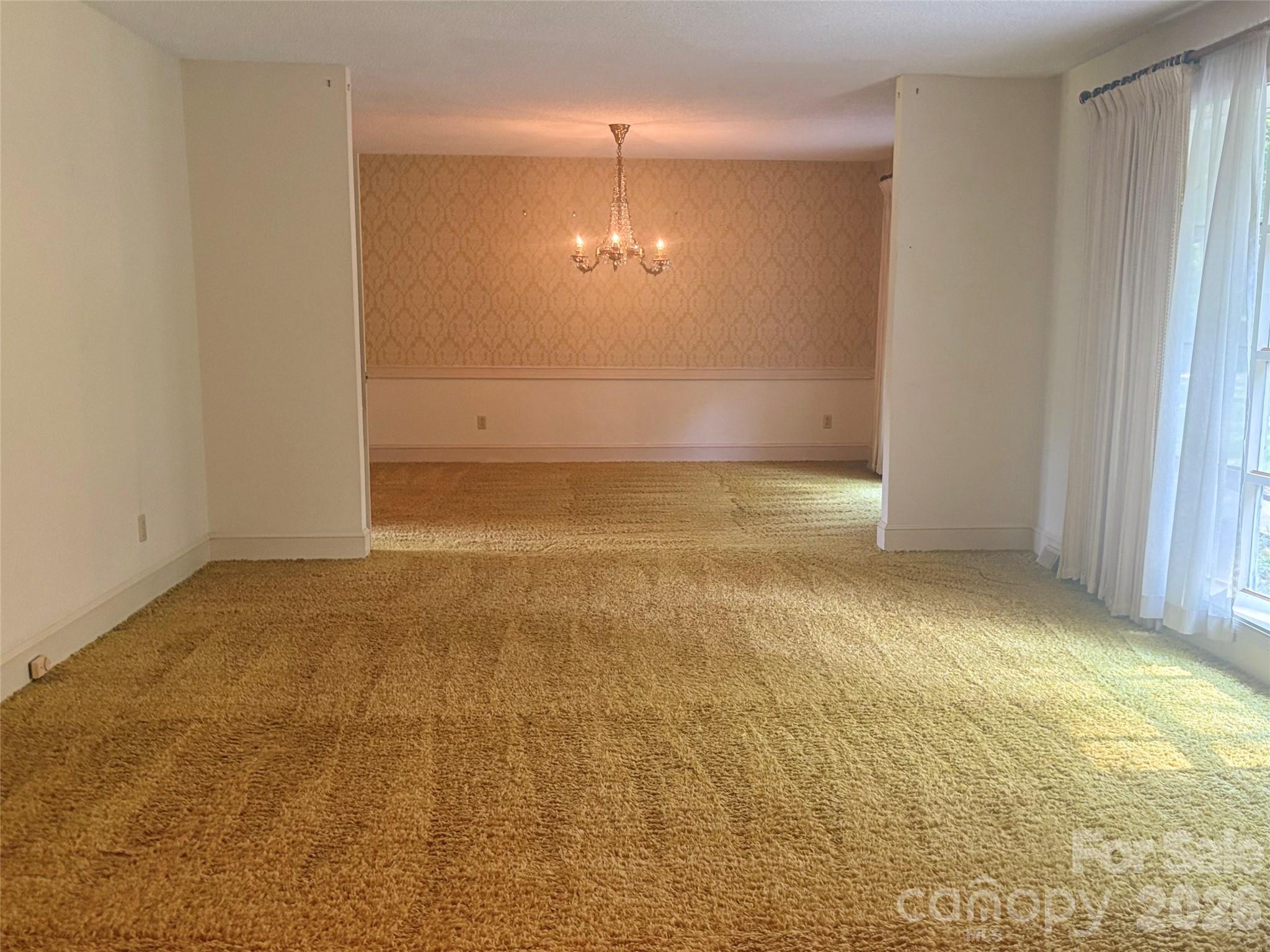 5500 Saddlewood Lane