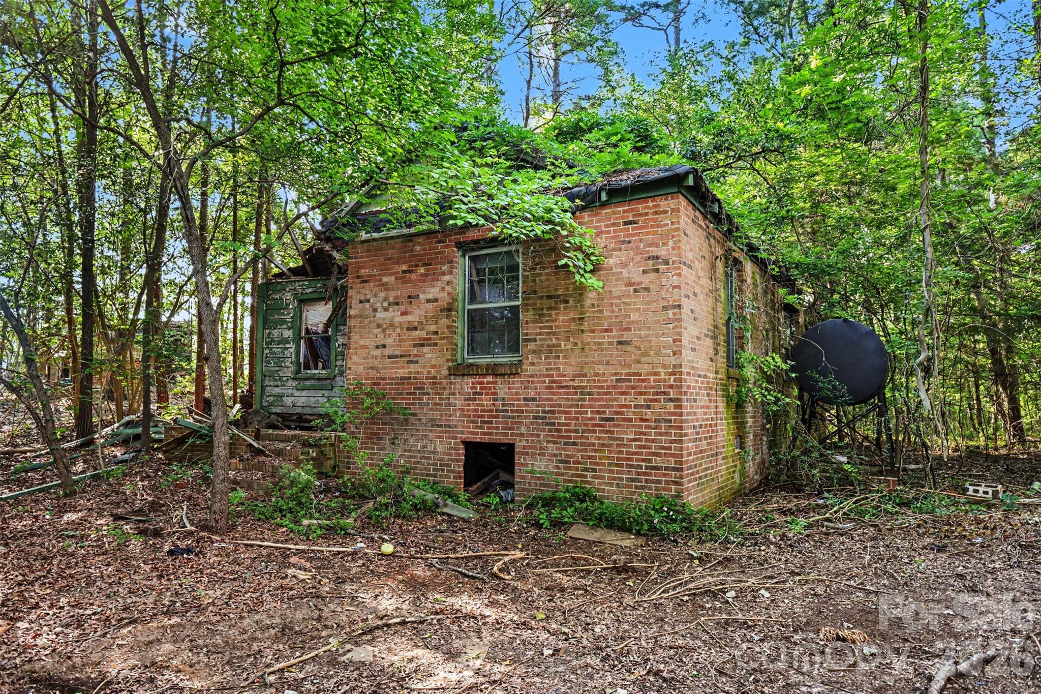 215 Eubanks Road