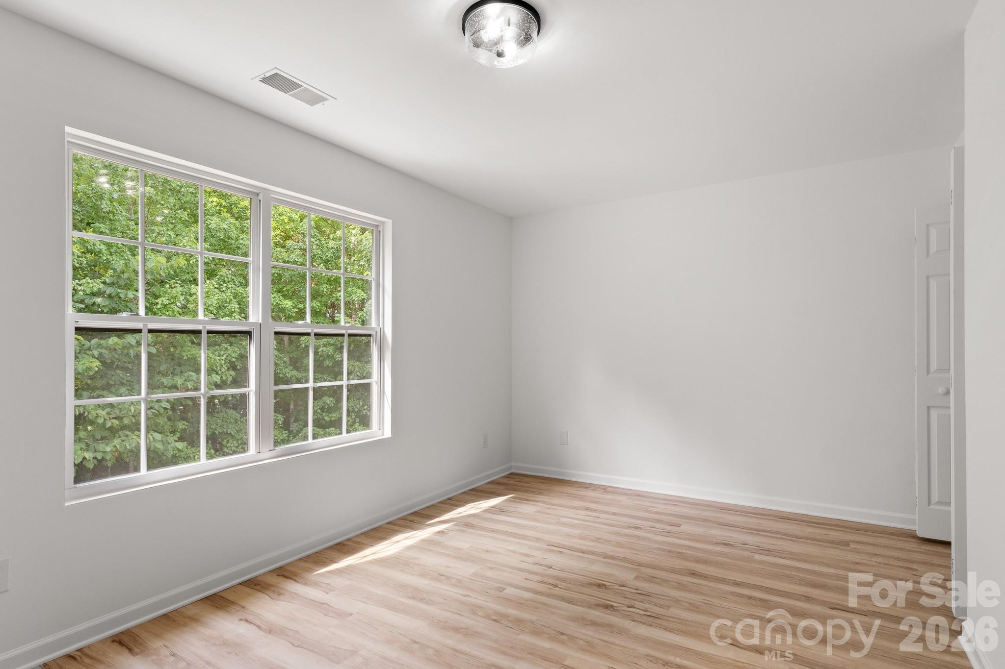 8723 Buttonwood Court