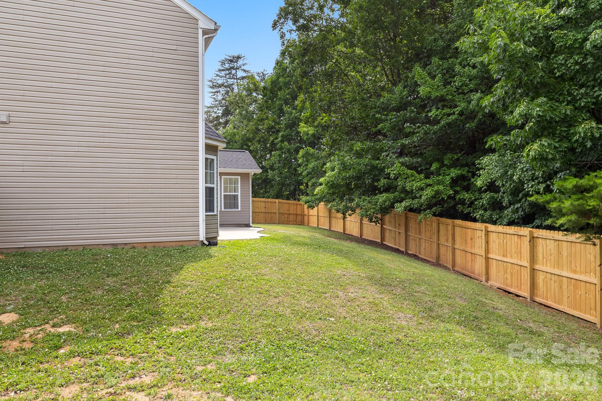 8723 Buttonwood Court