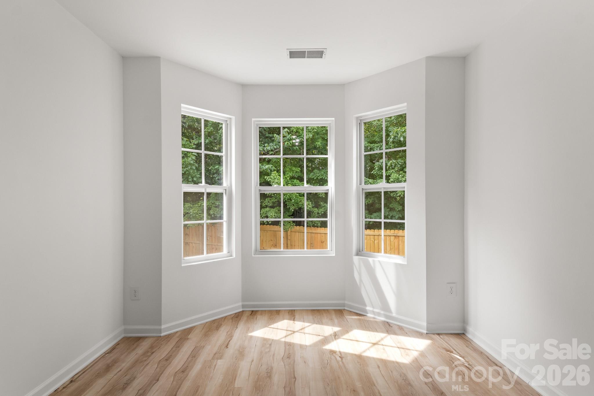 8723 Buttonwood Court