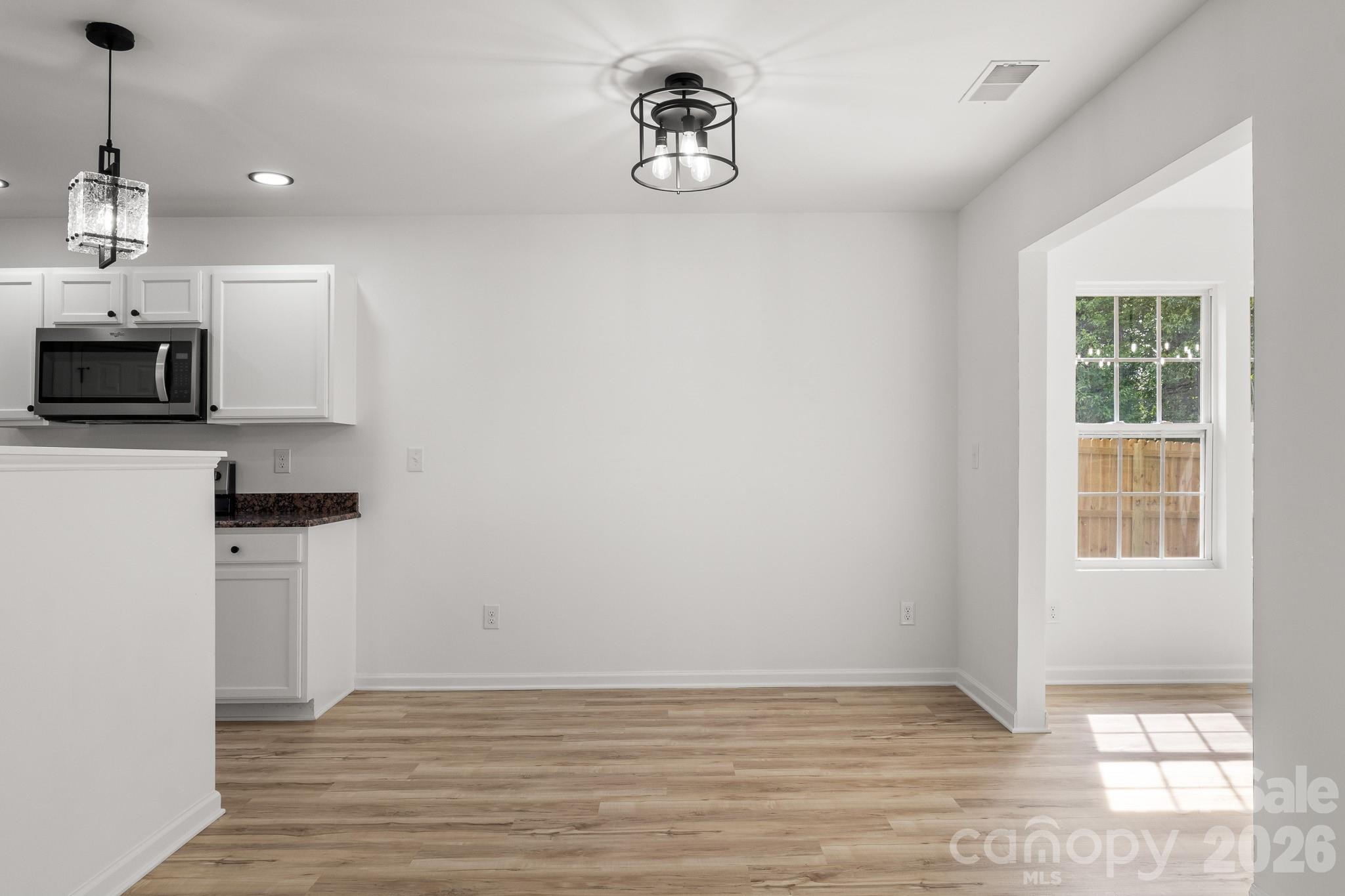 8723 Buttonwood Court