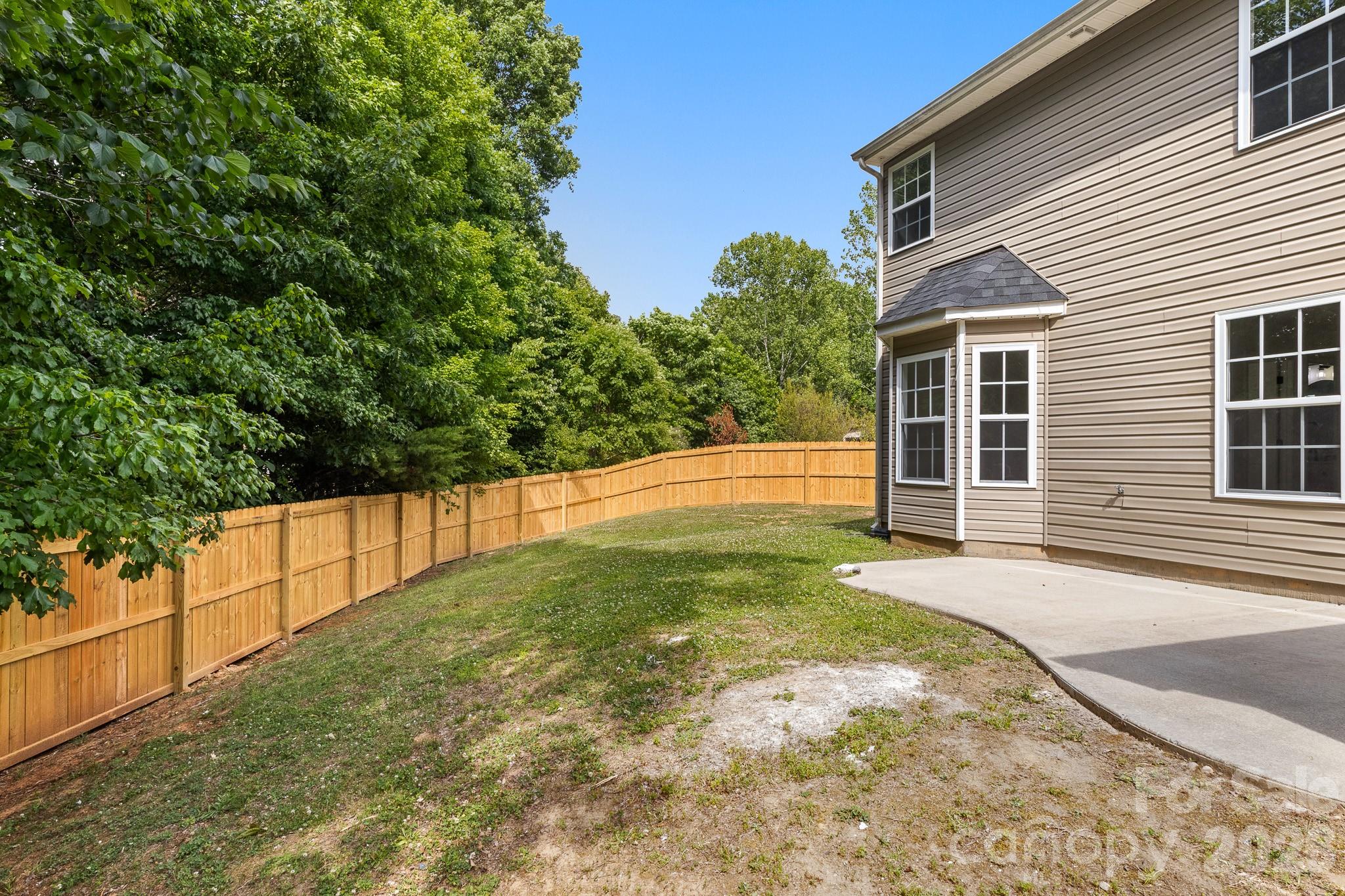 8723 Buttonwood Court