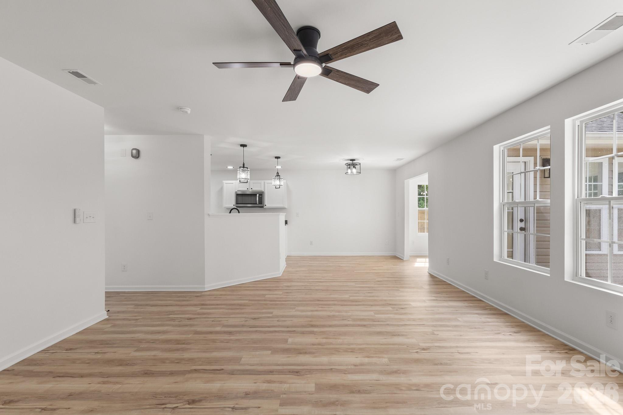 8723 Buttonwood Court
