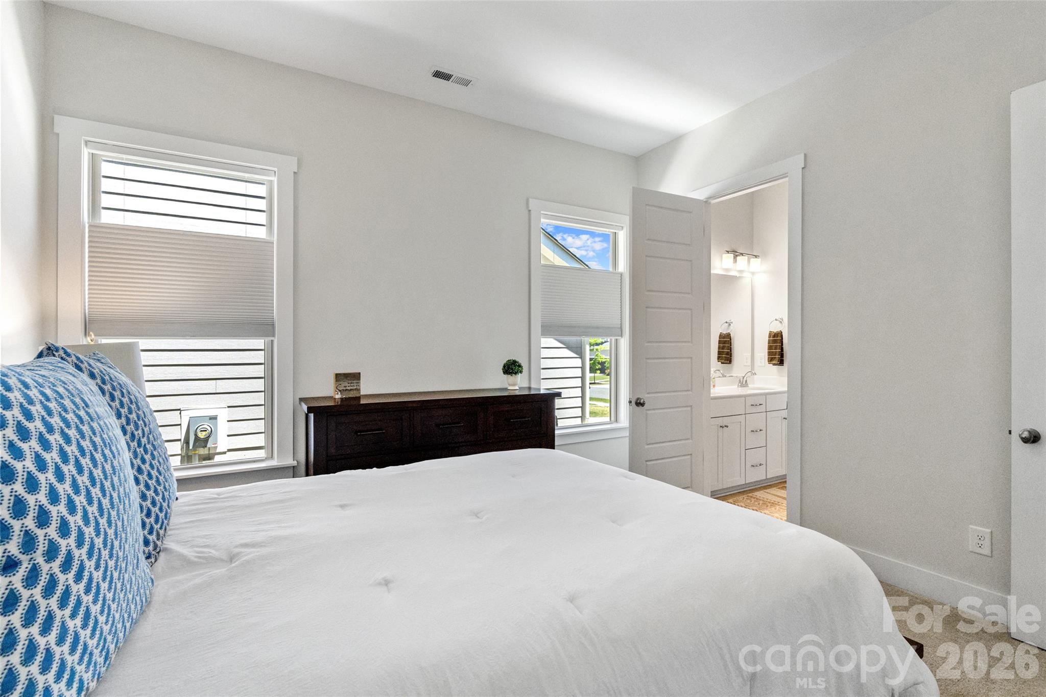2511 Paddlers Cove Drive