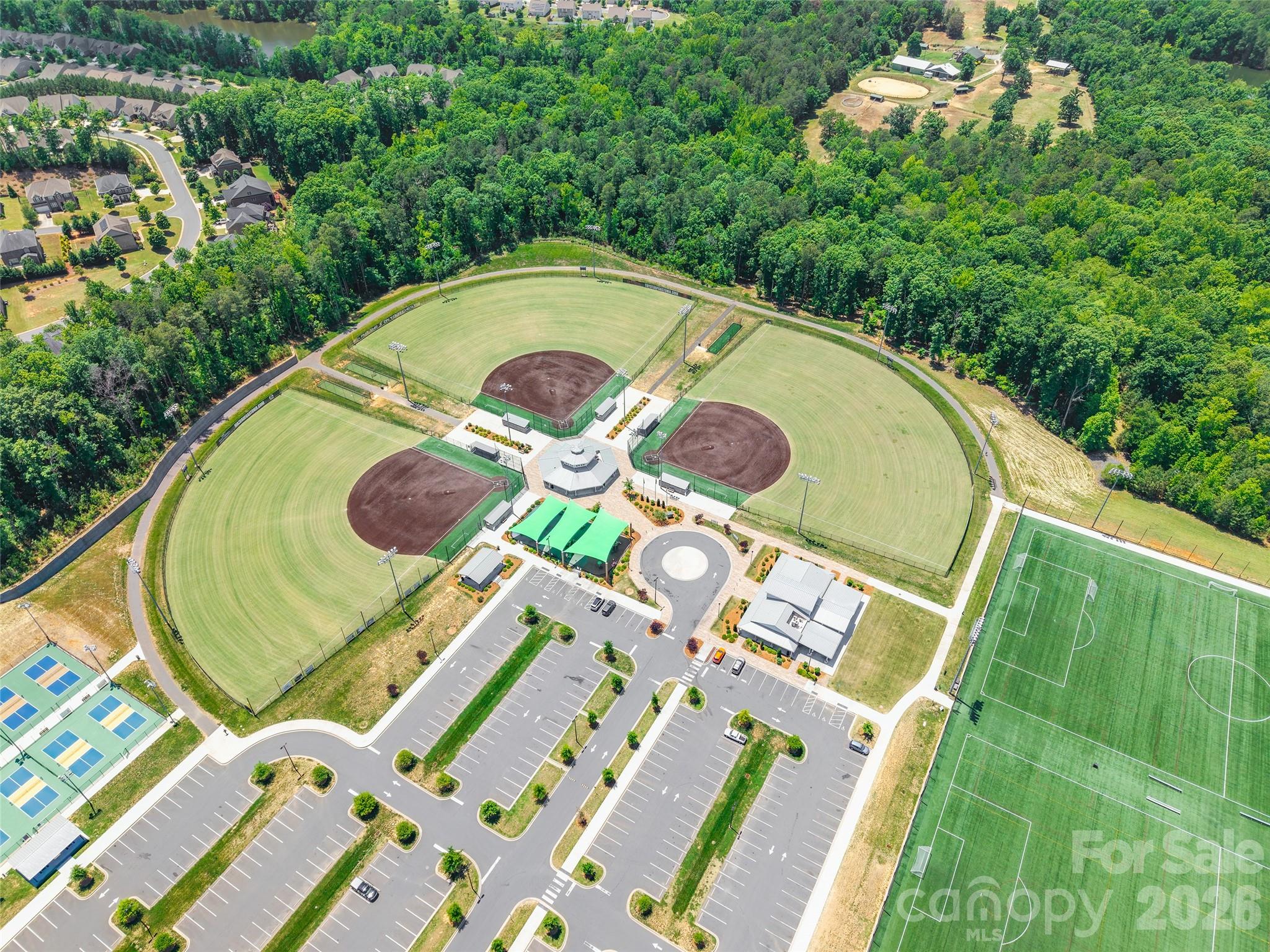 2511 Paddlers Cove Drive