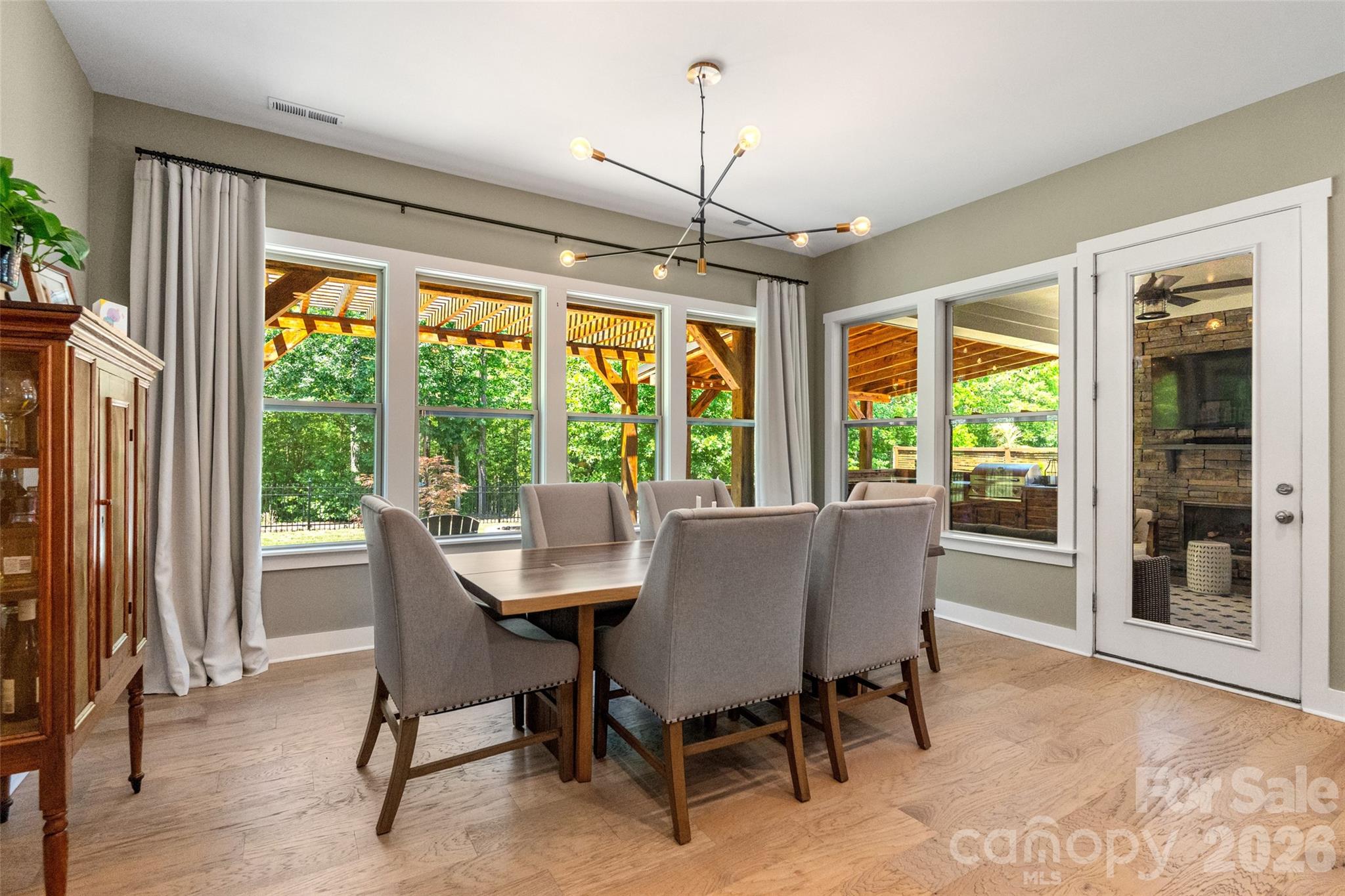 2511 Paddlers Cove Drive