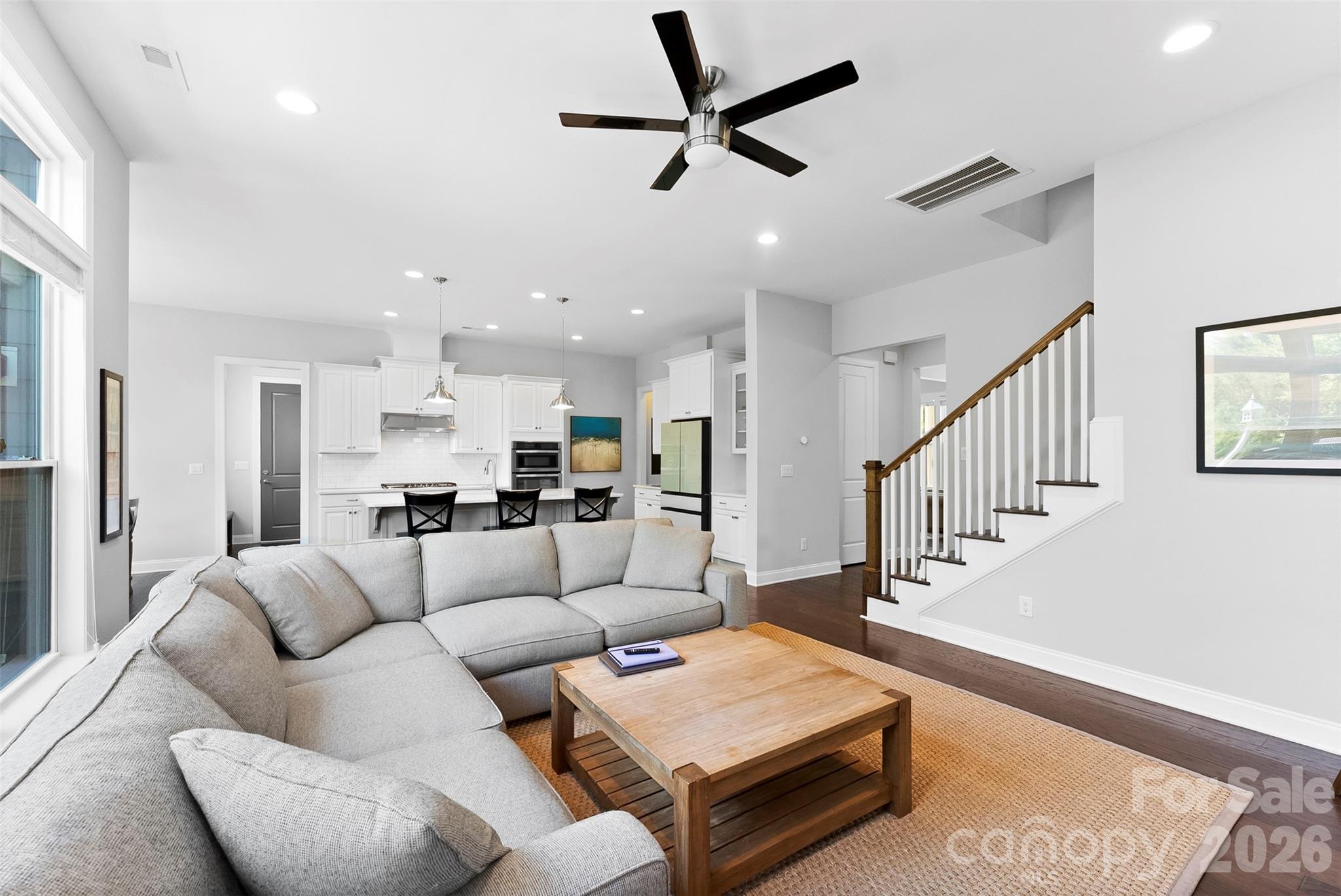 5226 Meadowcroft Way