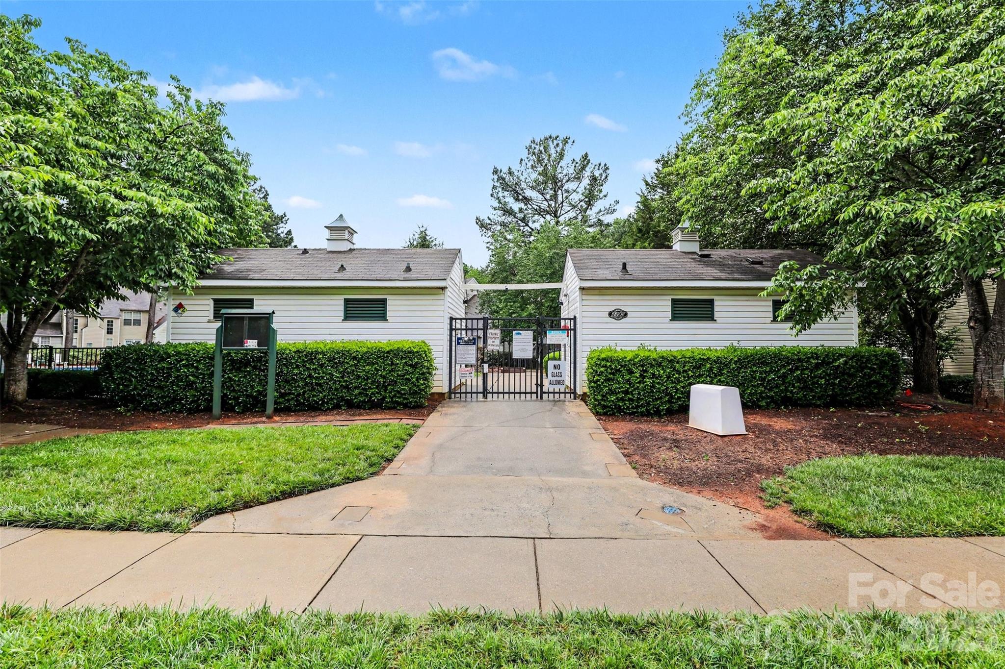 5833 Cougar Lane