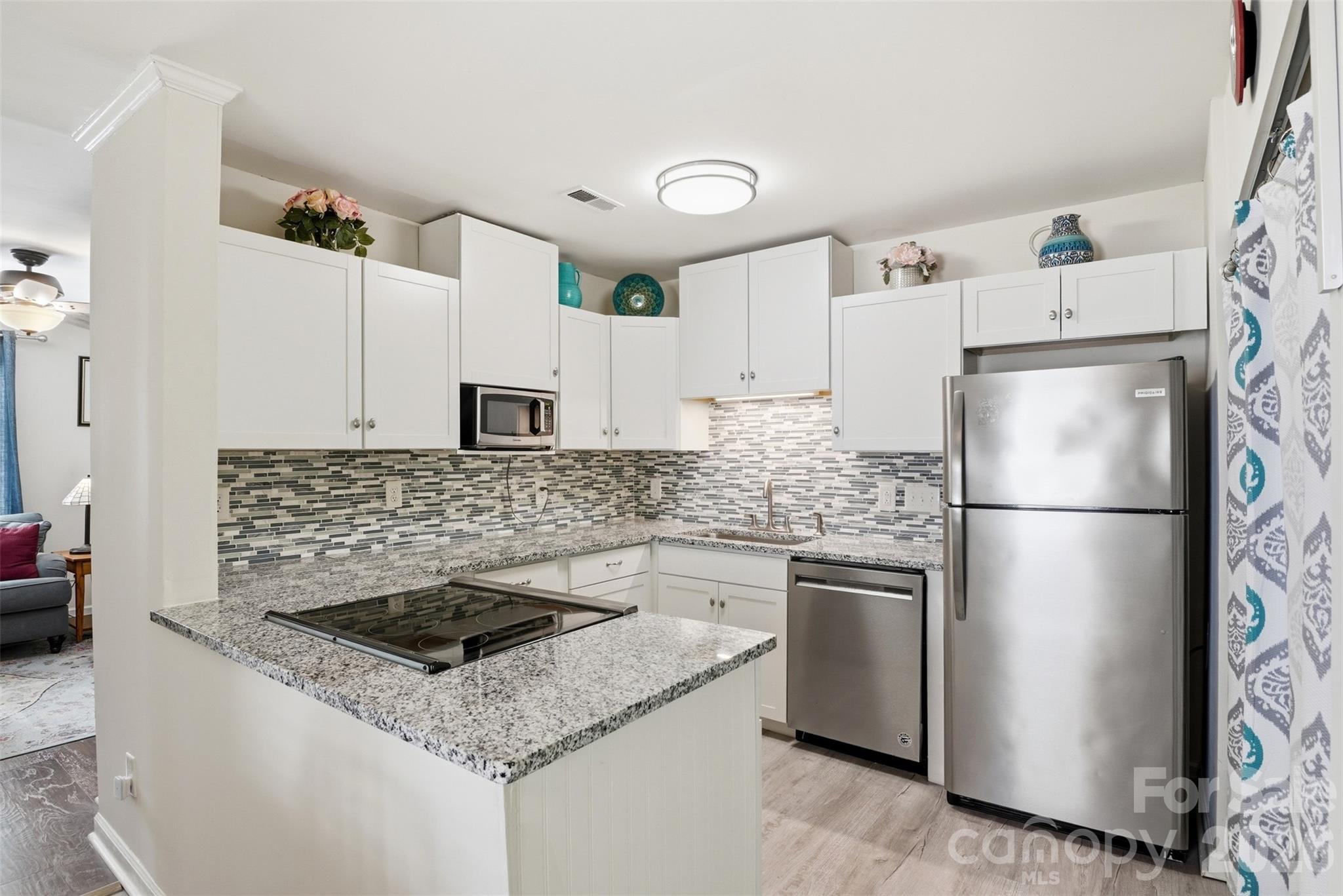 6027 Crape Myrtle Lane