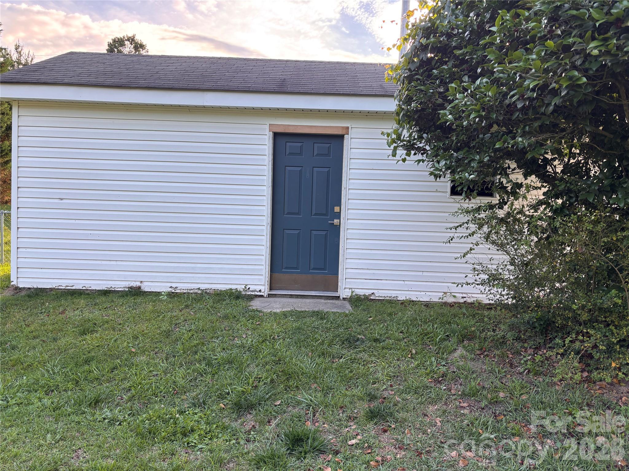 204 Hampshire Lane