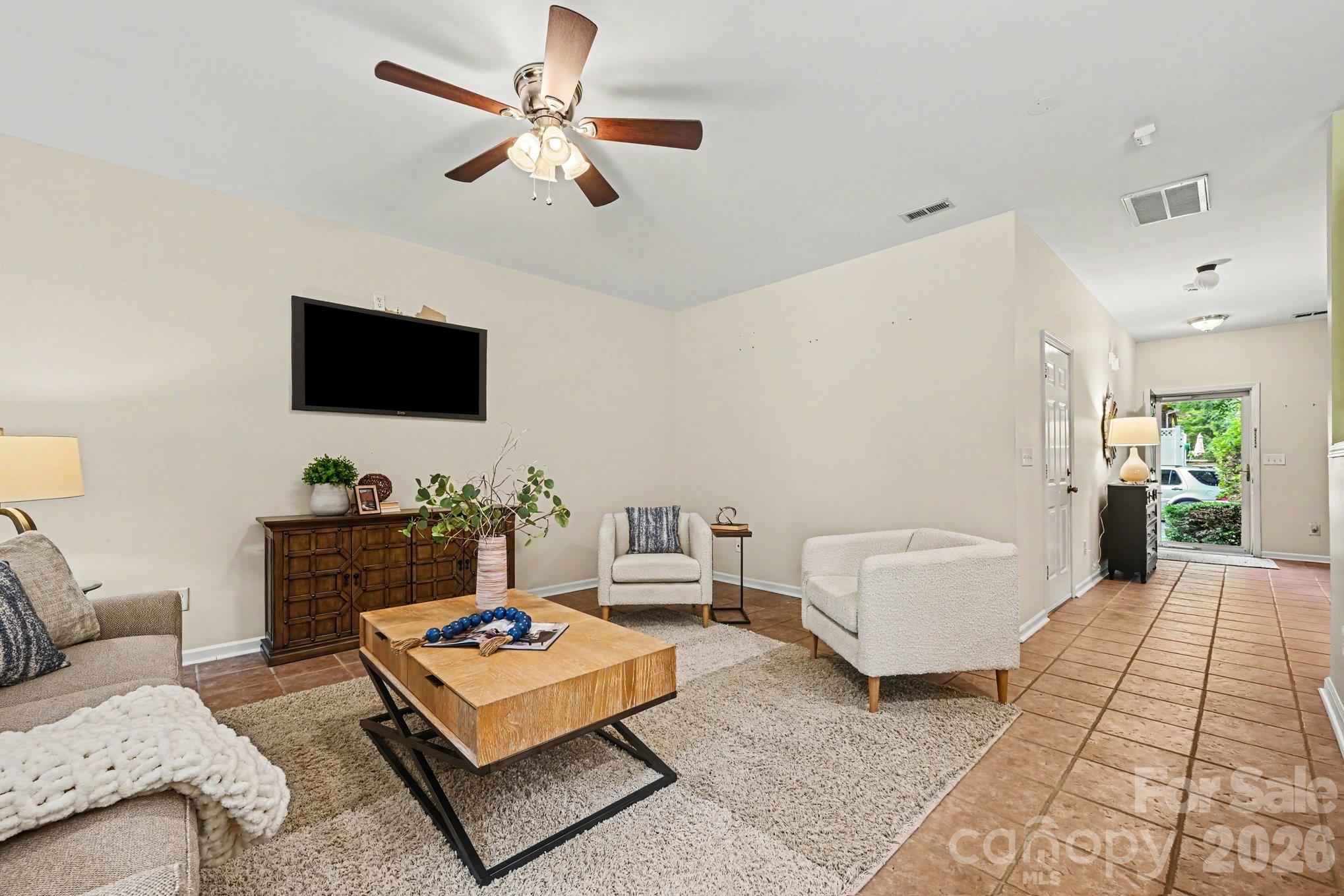 1005 Silver Spring Road