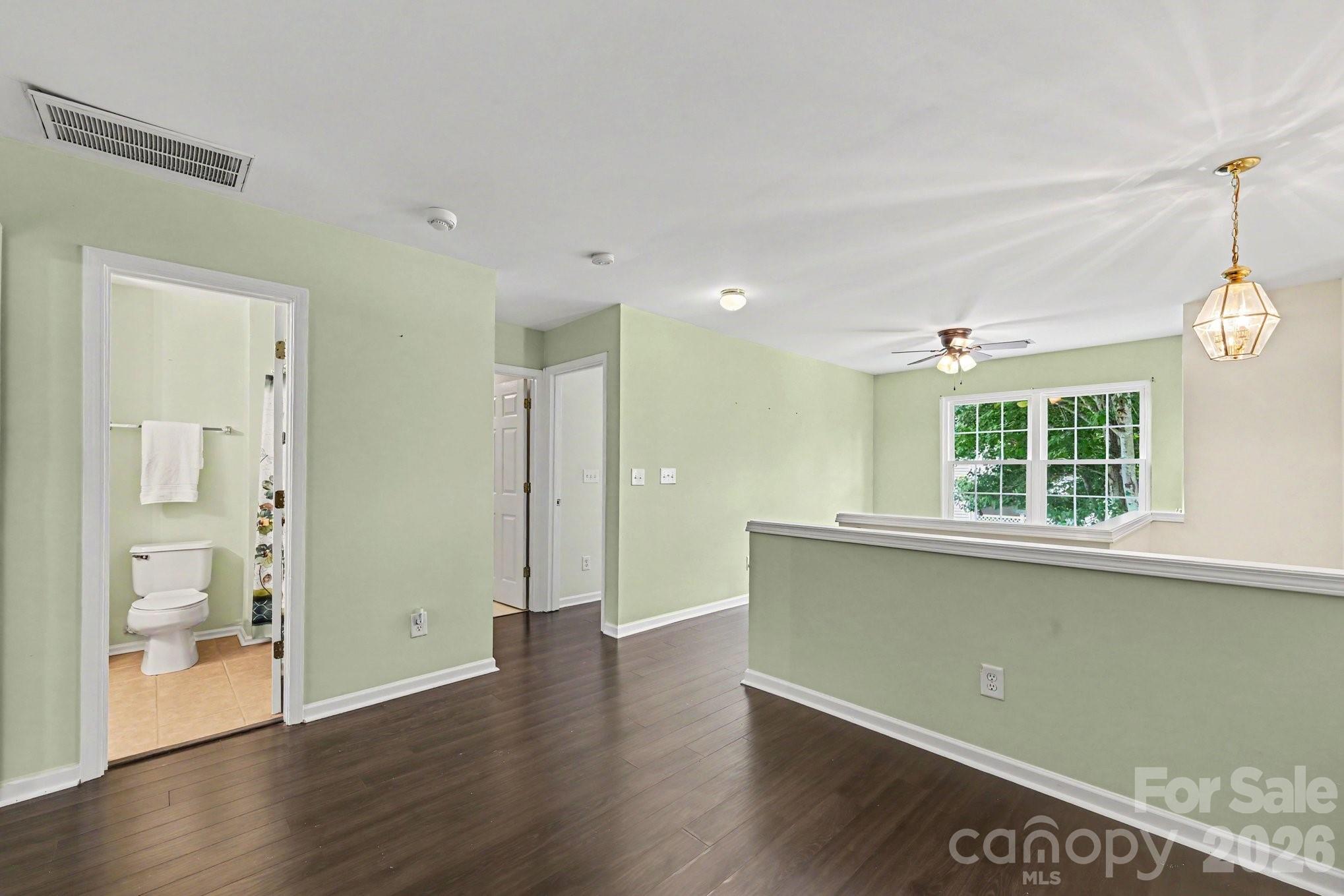 1005 Silver Spring Road