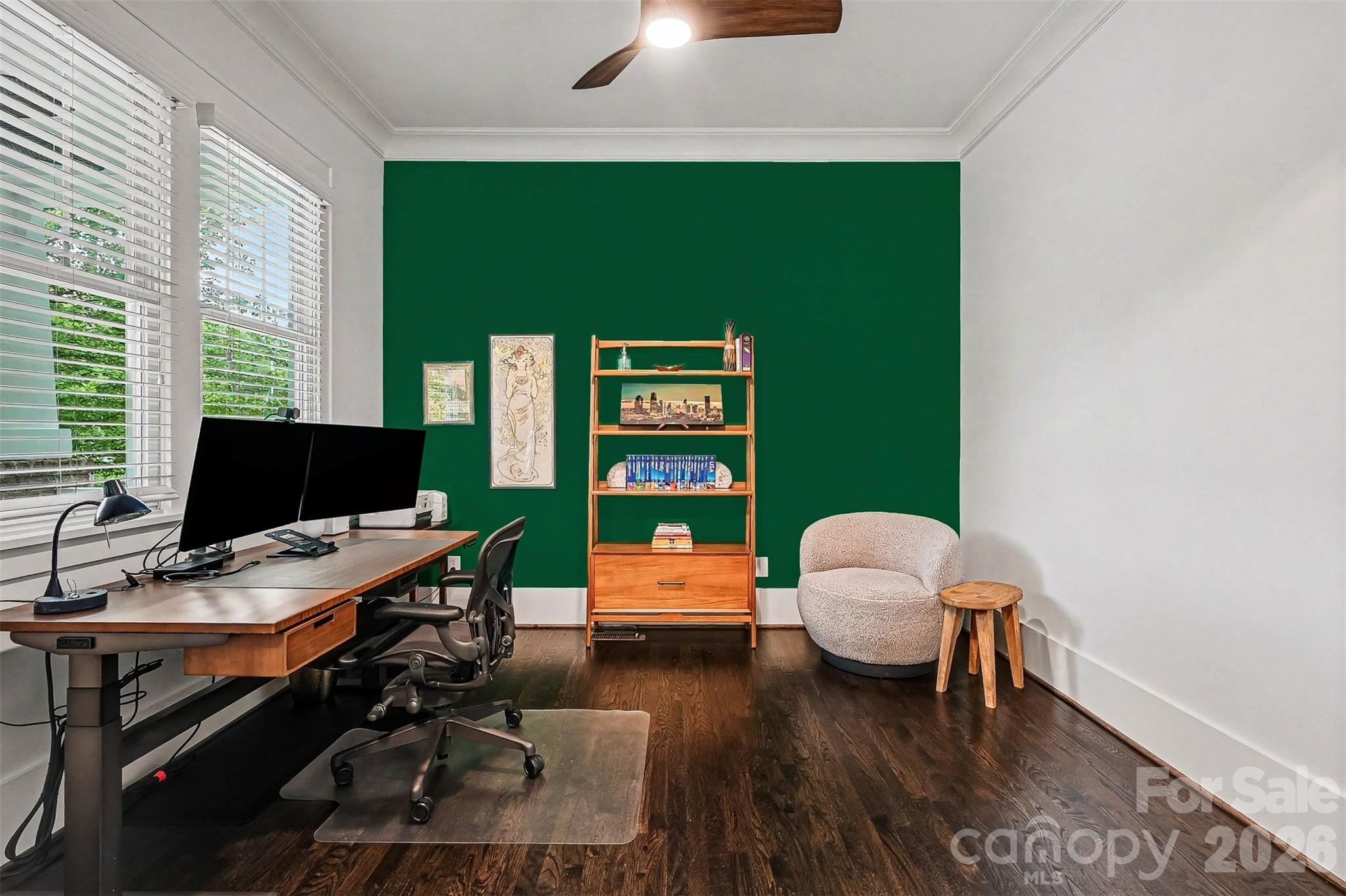 1615 Main Street