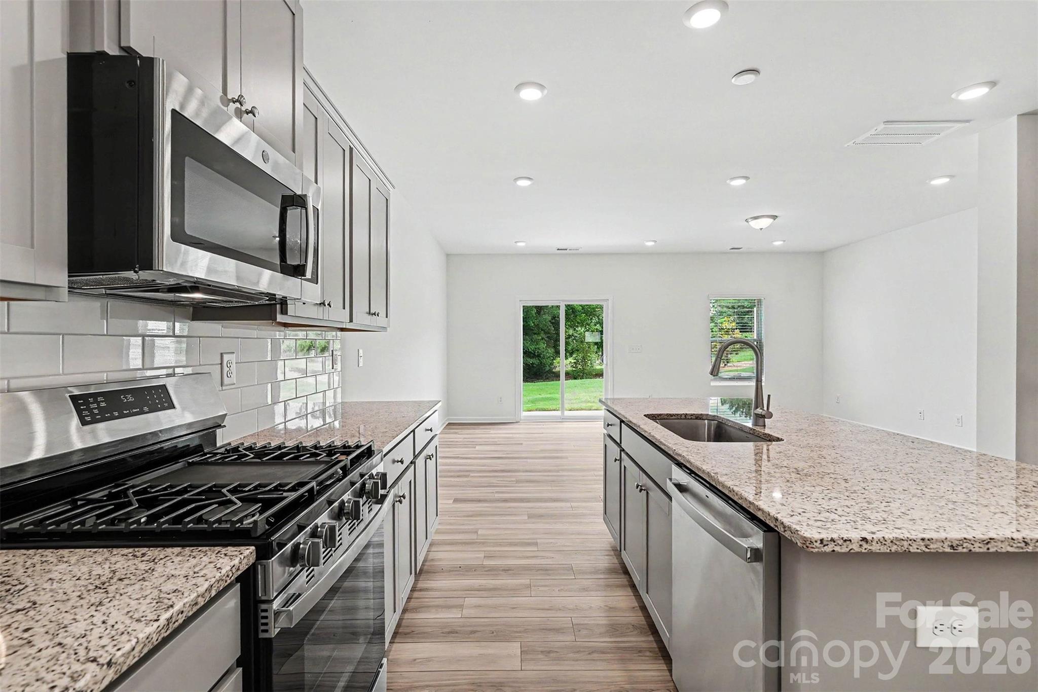 4035 Lawnview Drive