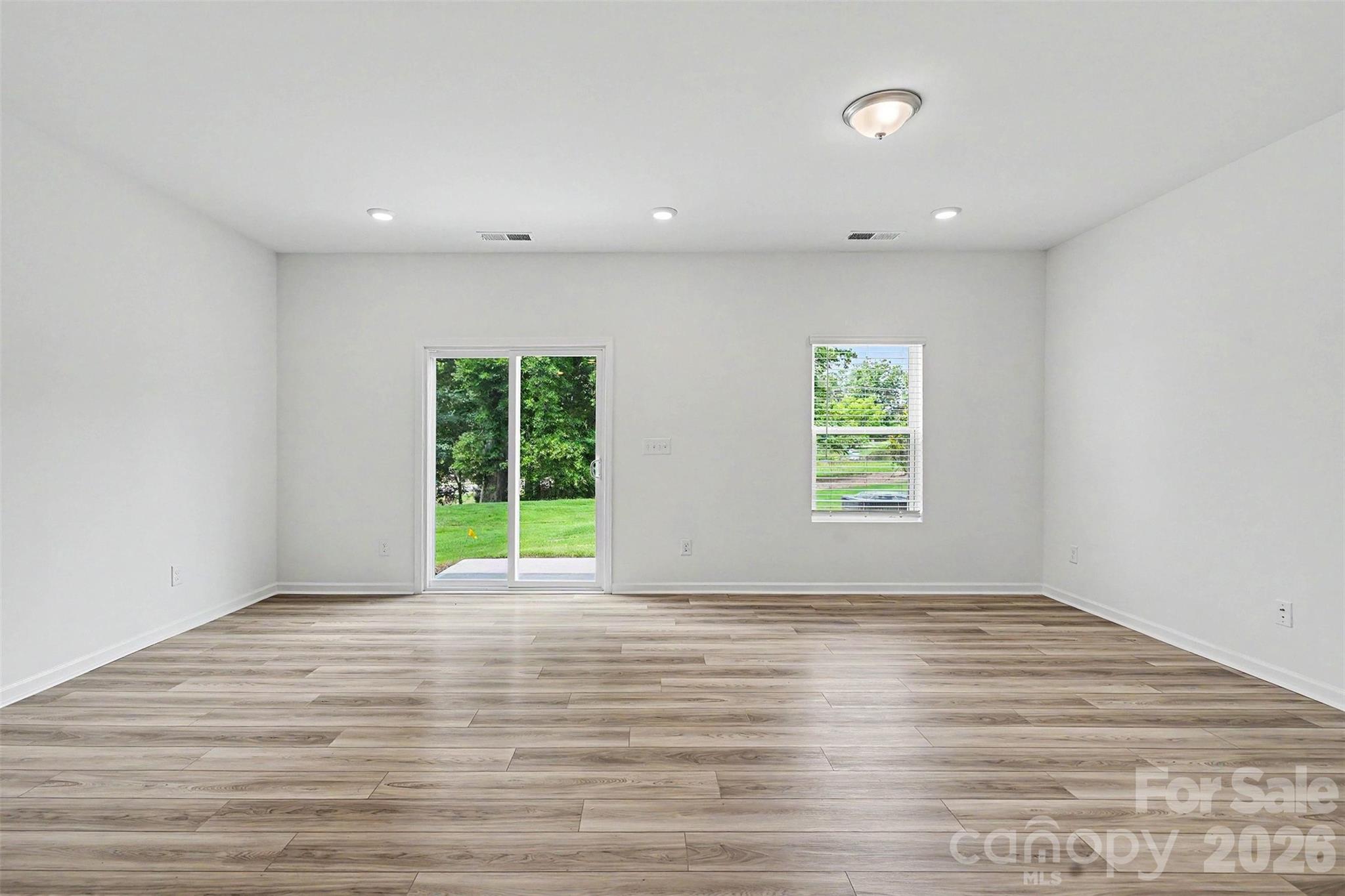 4035 Lawnview Drive