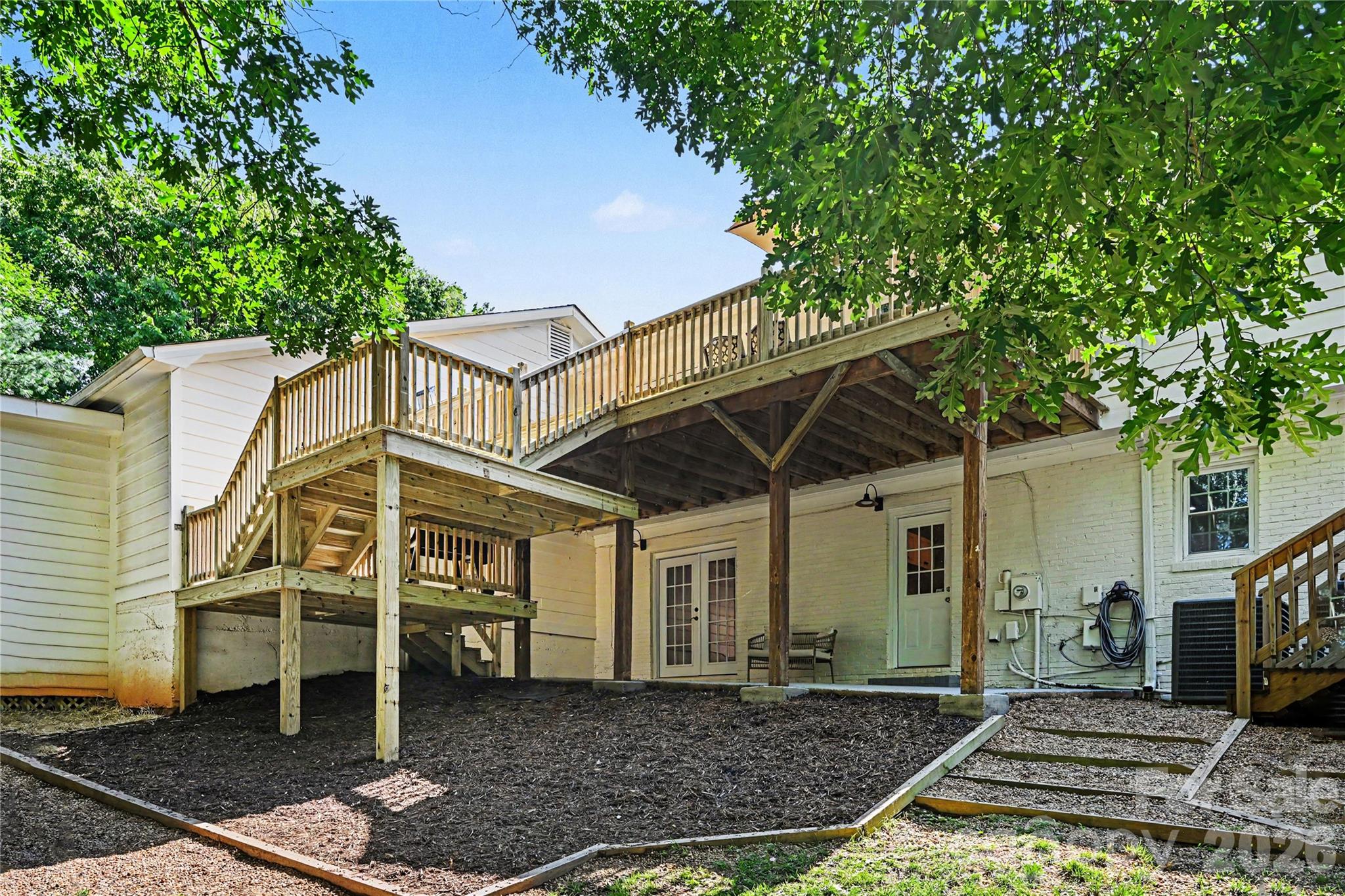 107 Condover Place