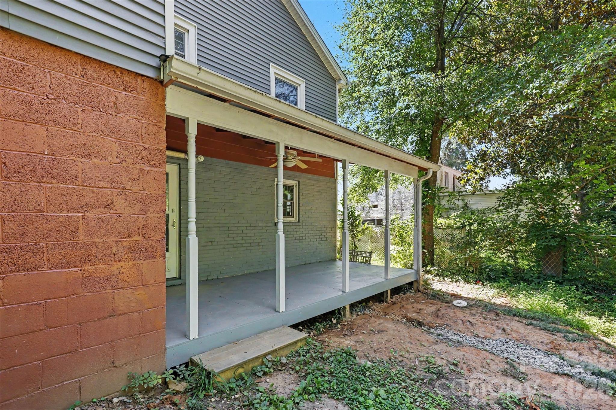 103 S Belvedere Avenue