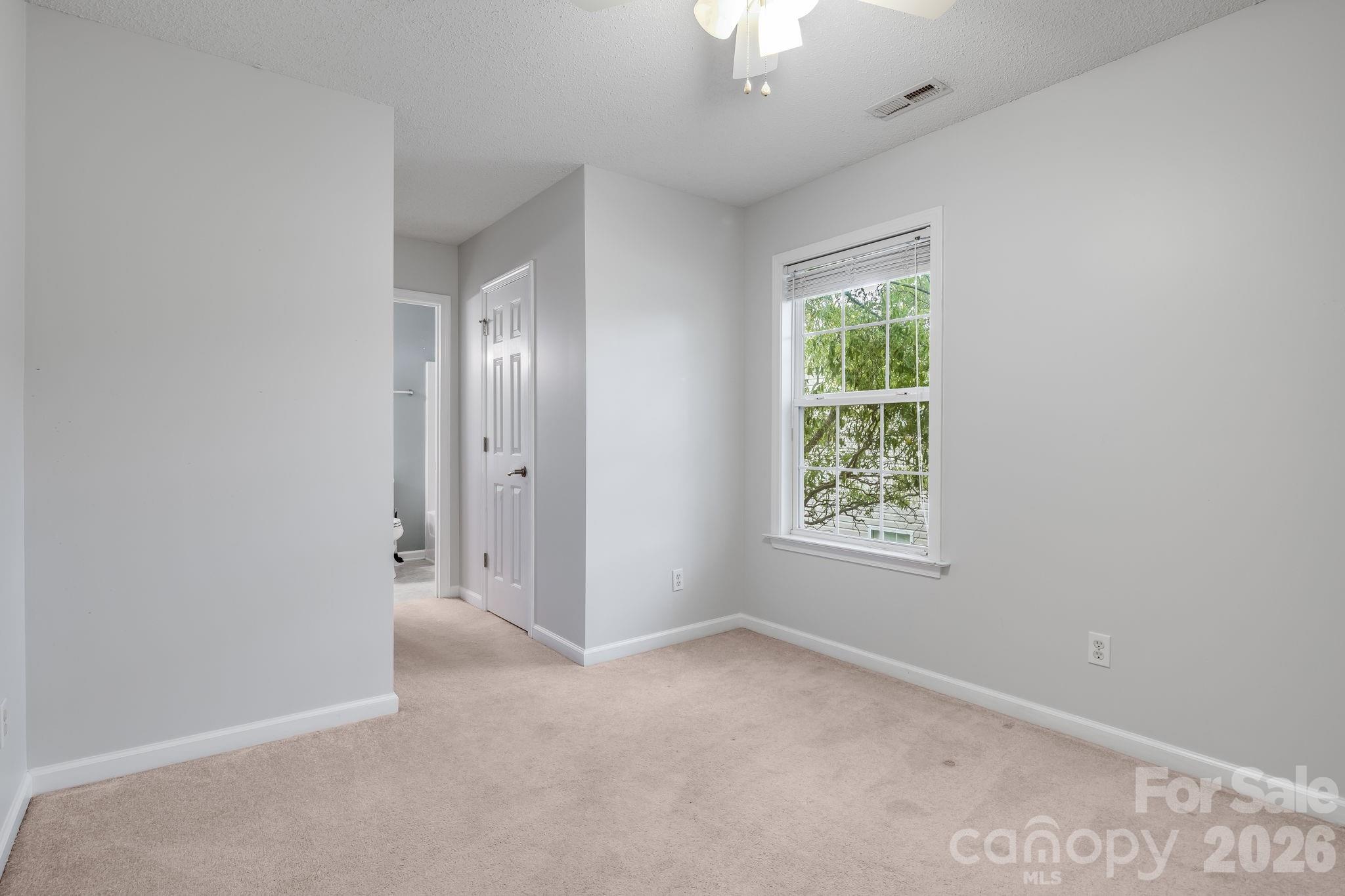 52 Black River Road