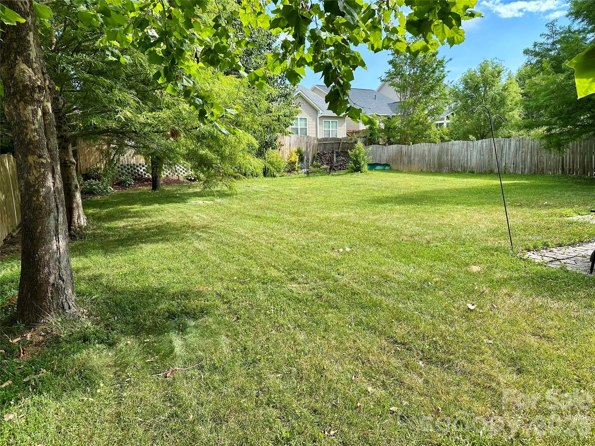 52 Black River Road