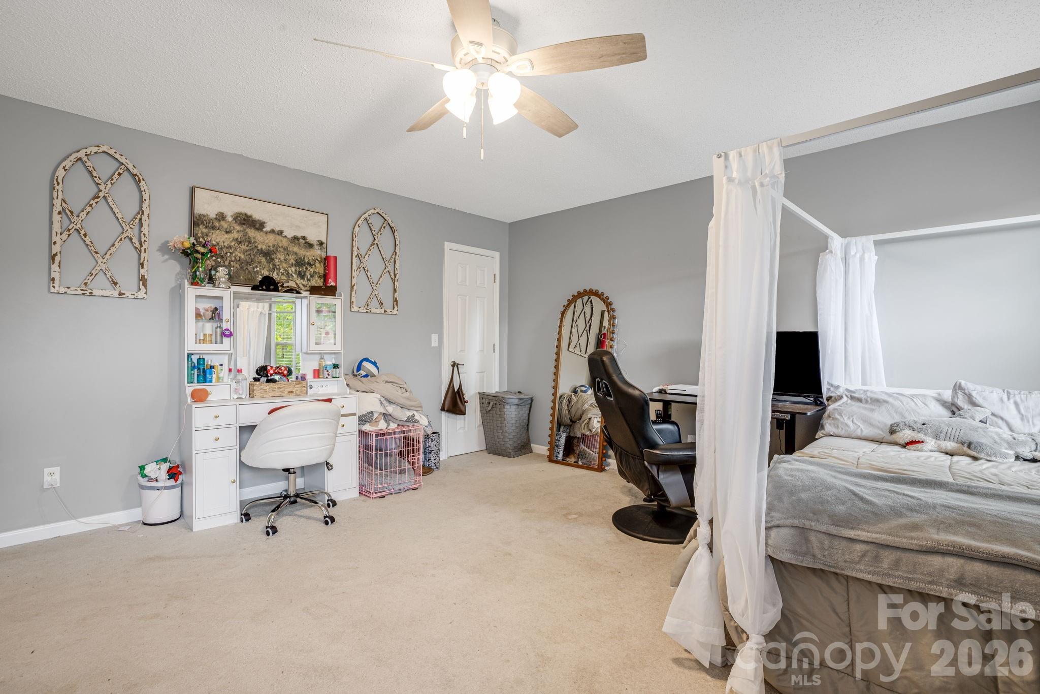 52 Black River Road