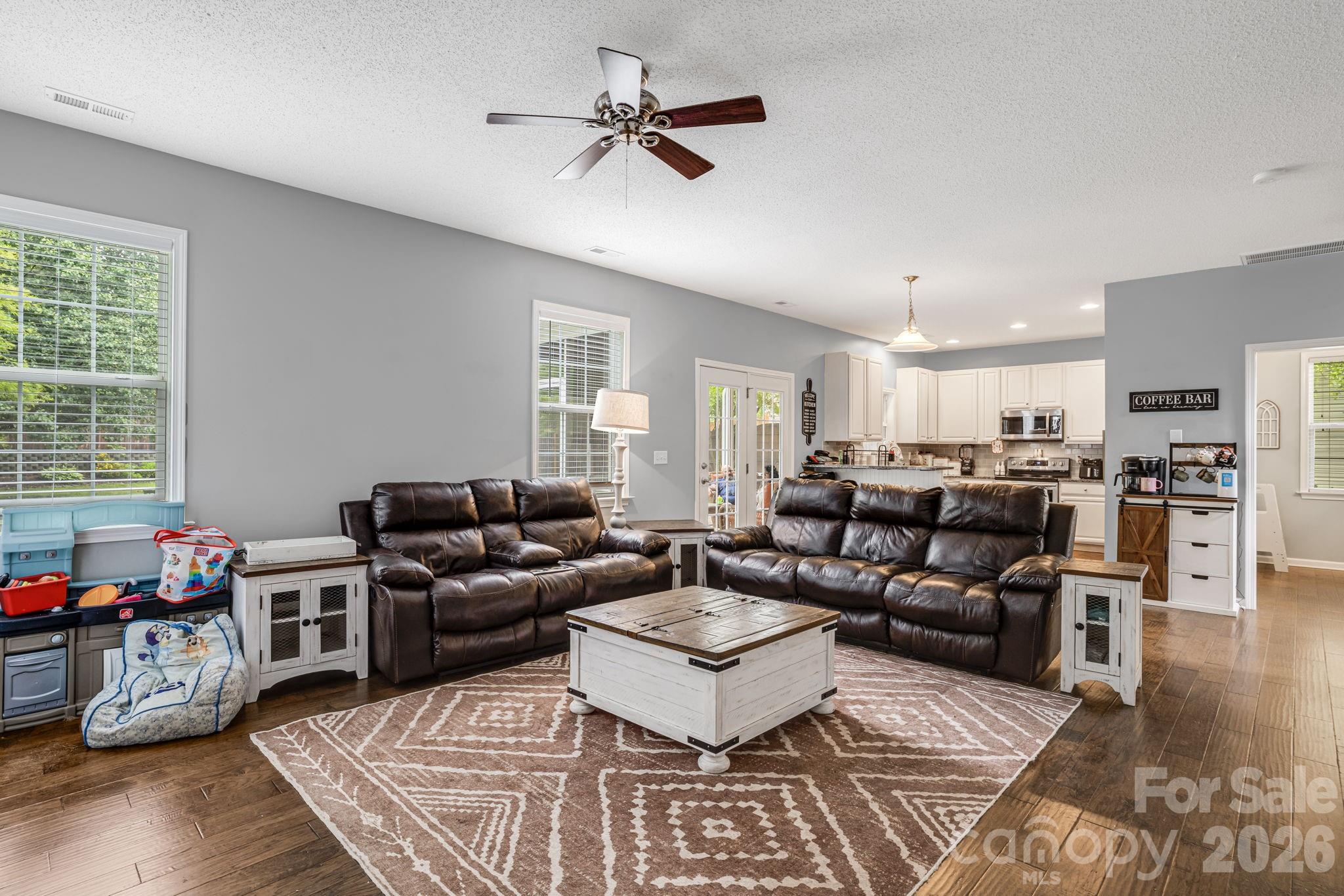 52 Black River Road