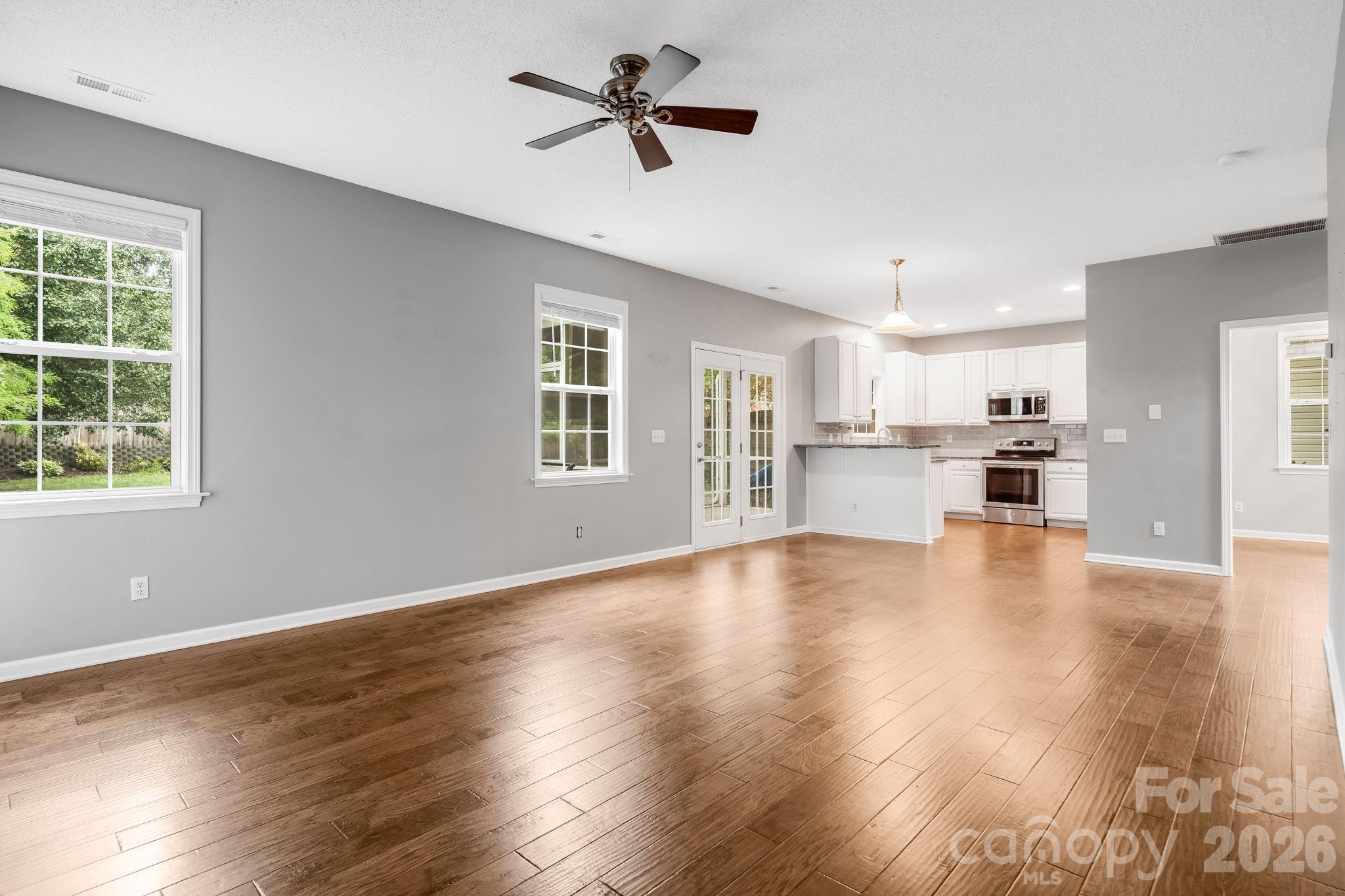 52 Black River Road