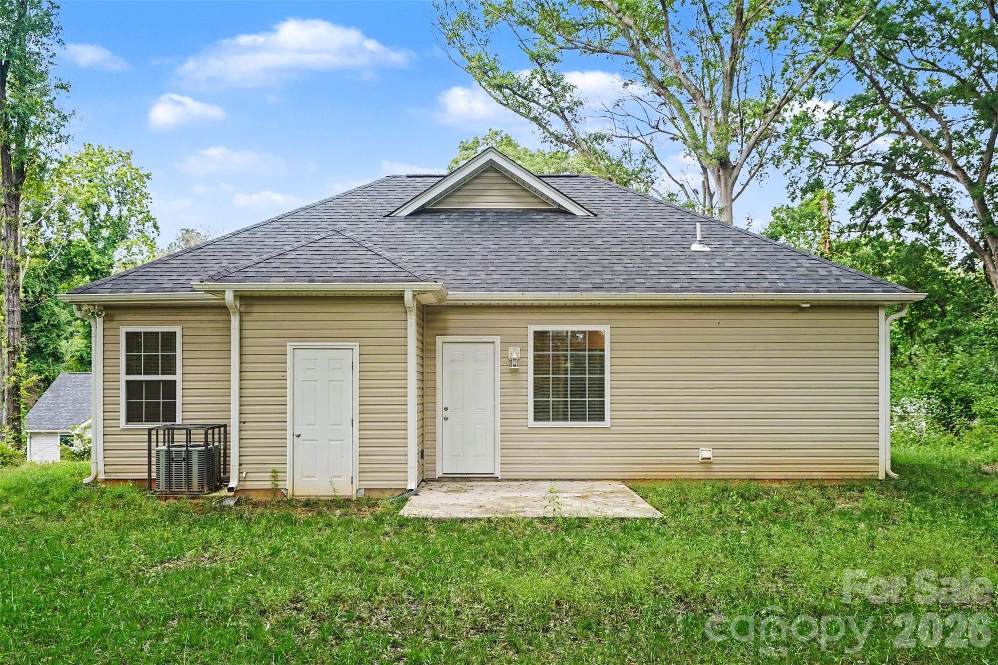 635 Johns Lane
