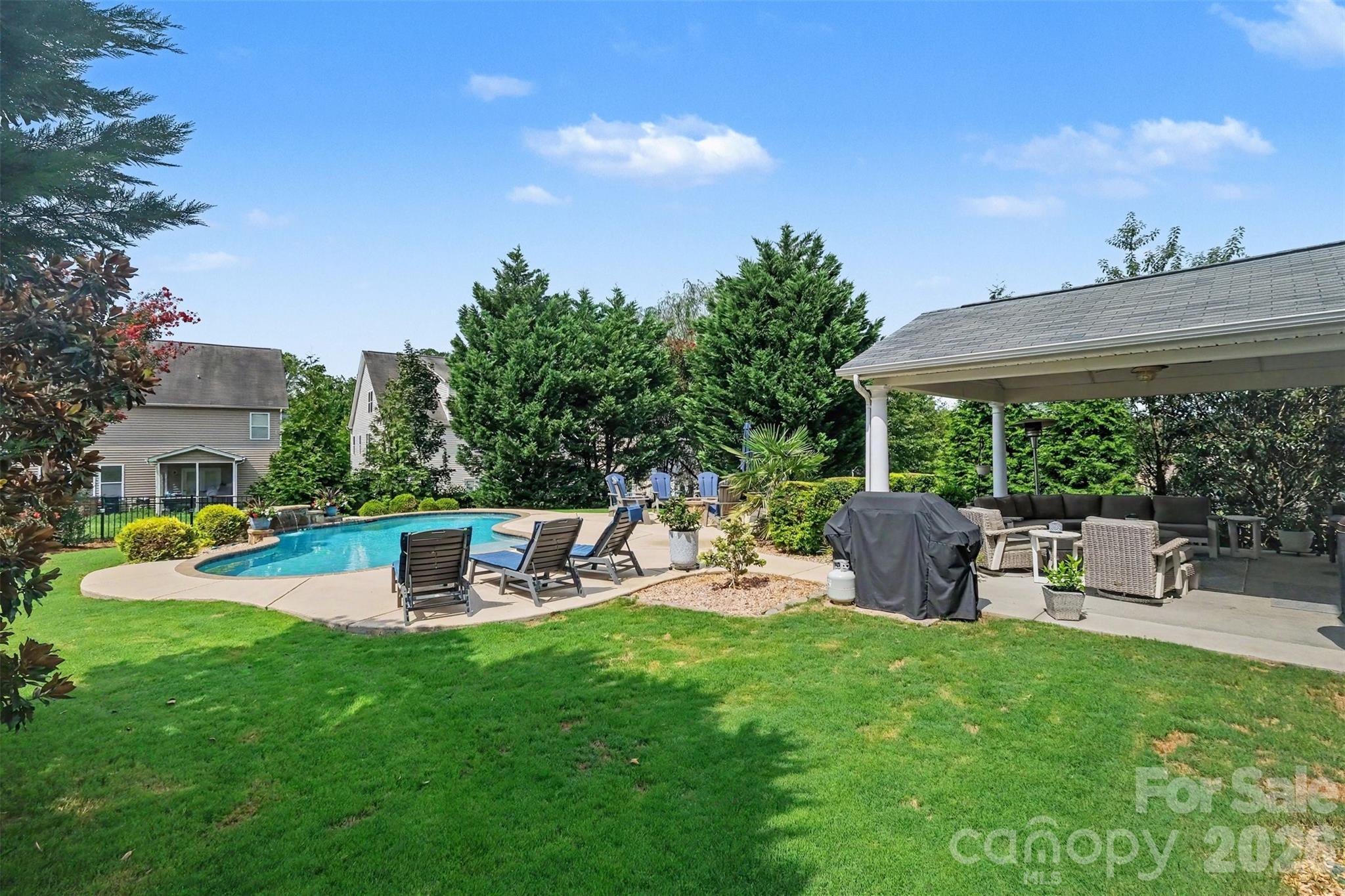 3005 Corrona Lane