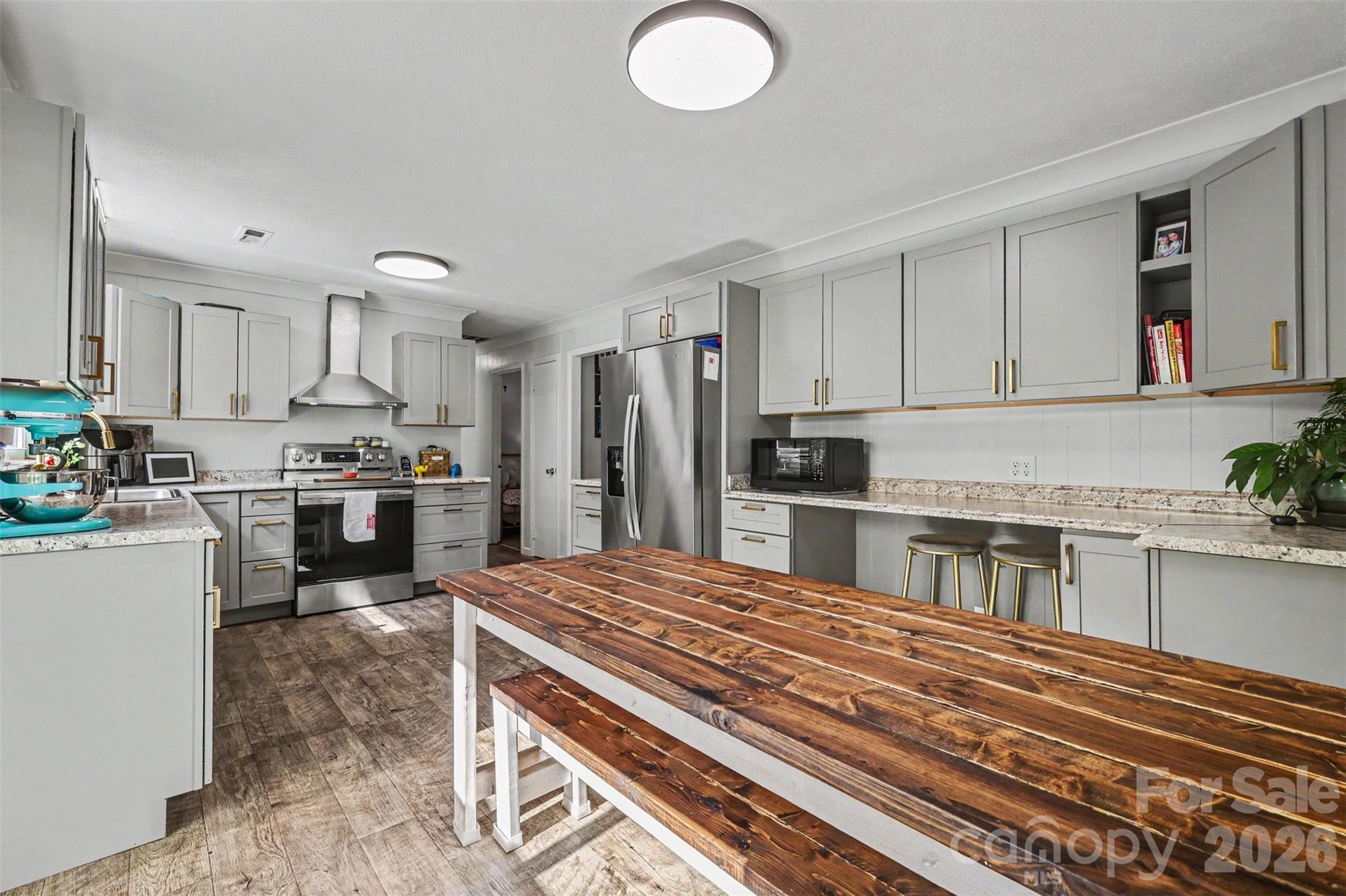 4744 Hickory Grove Road