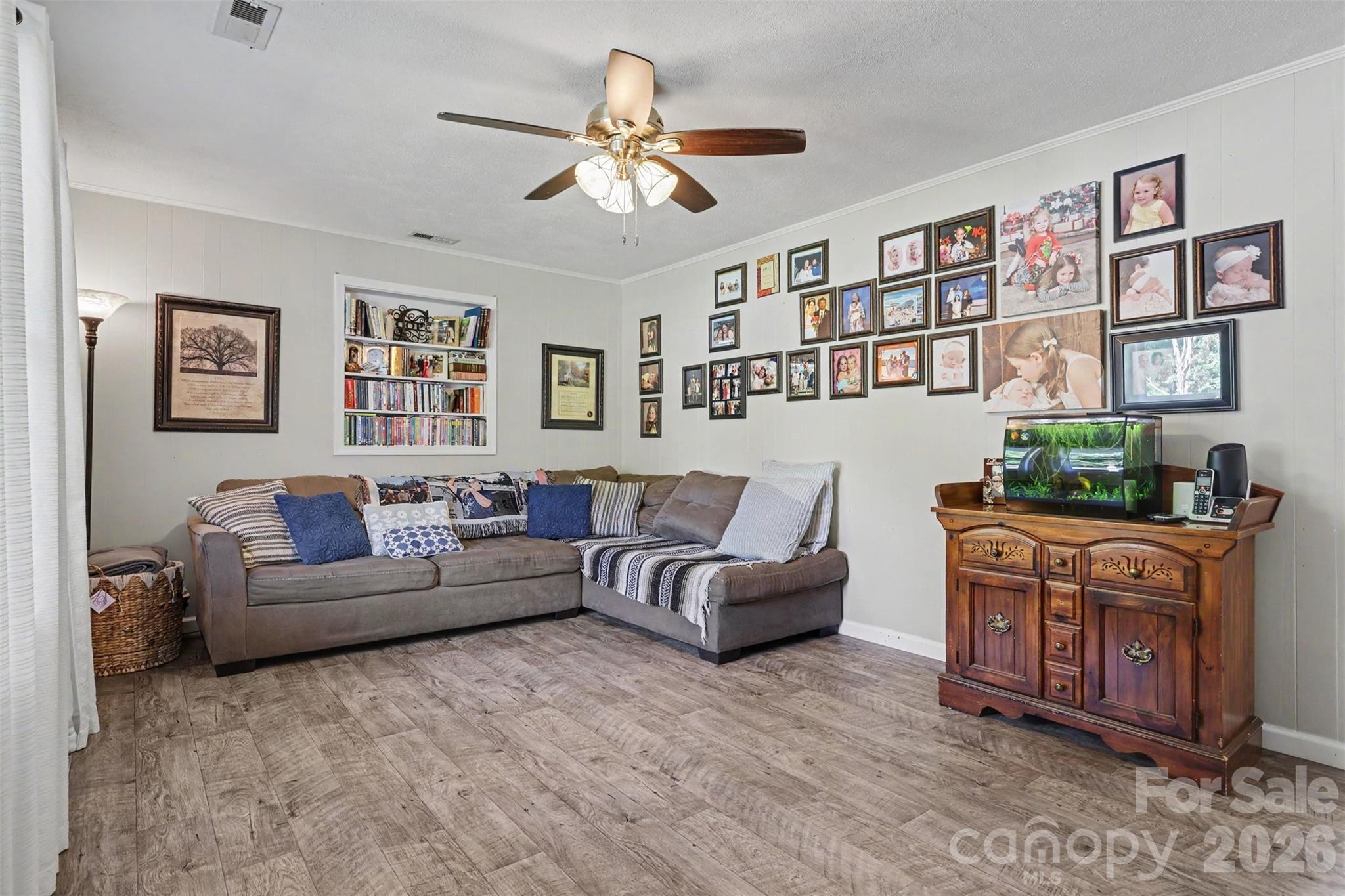 4744 Hickory Grove Road