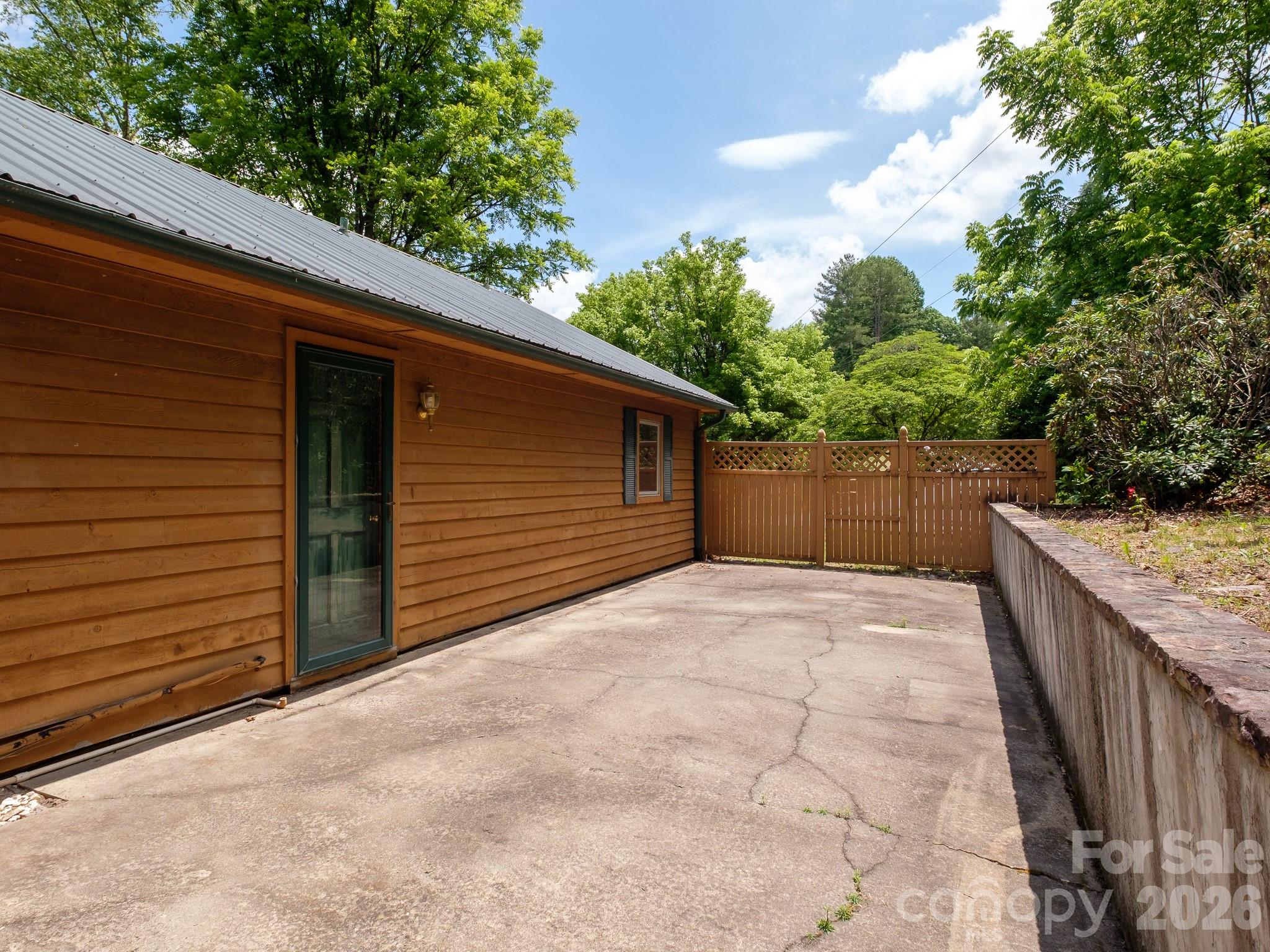 332 Island Cove Road