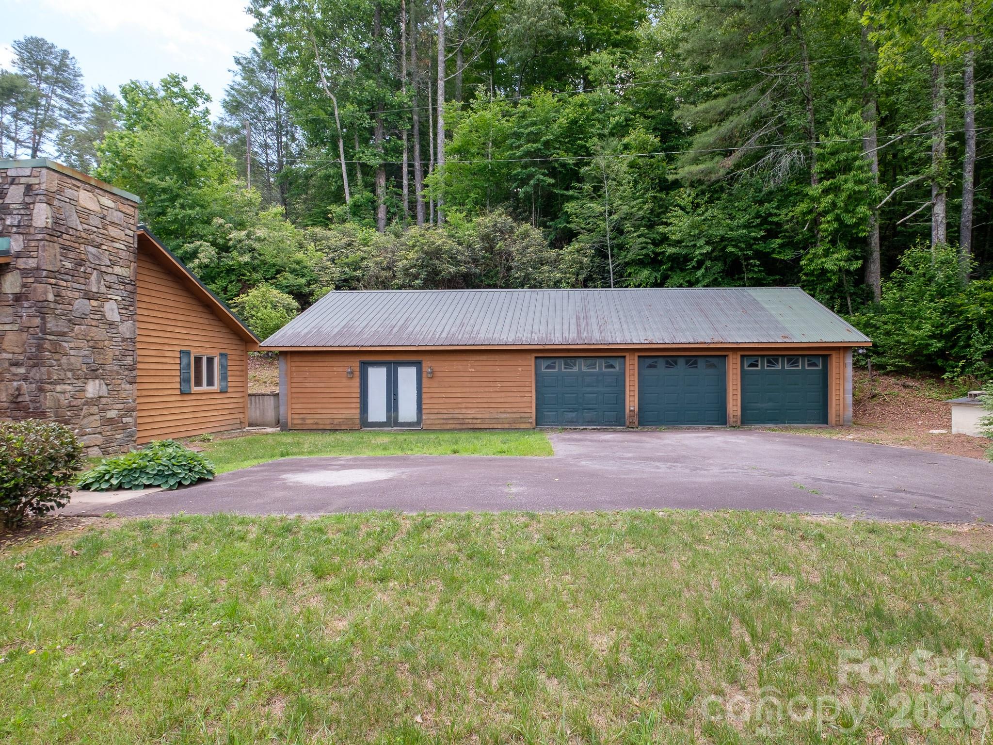 332 Island Cove Road