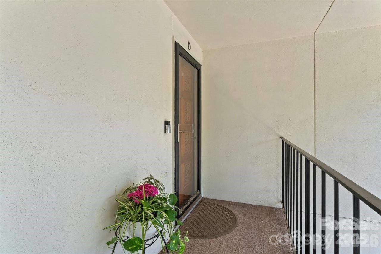 3520 Colony Road
