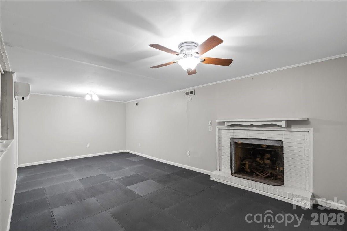 7328 Everett Drive