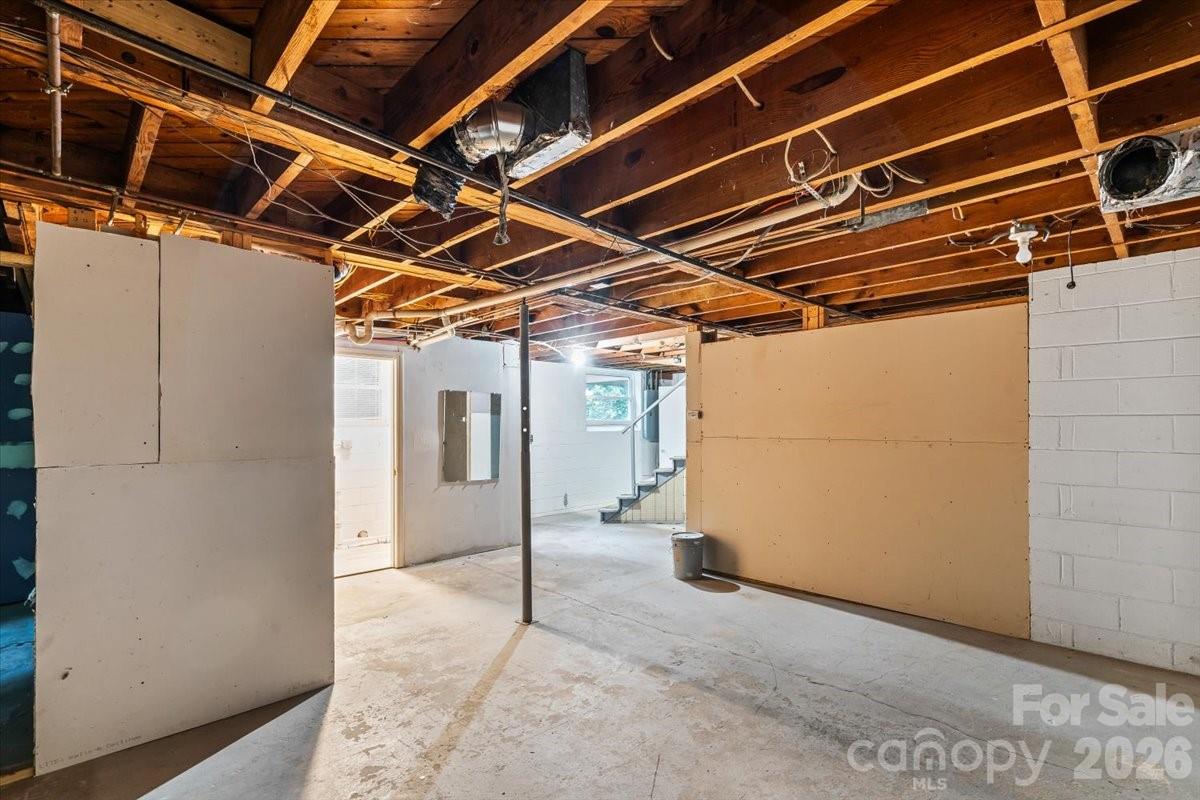 7328 Everett Drive