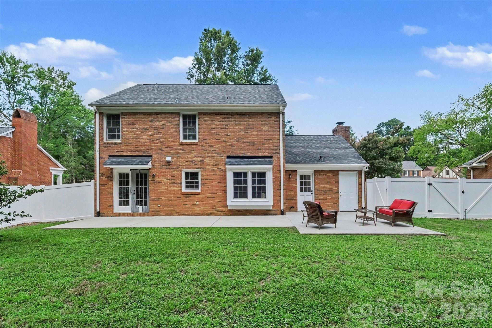 10727 Colony Woods Drive