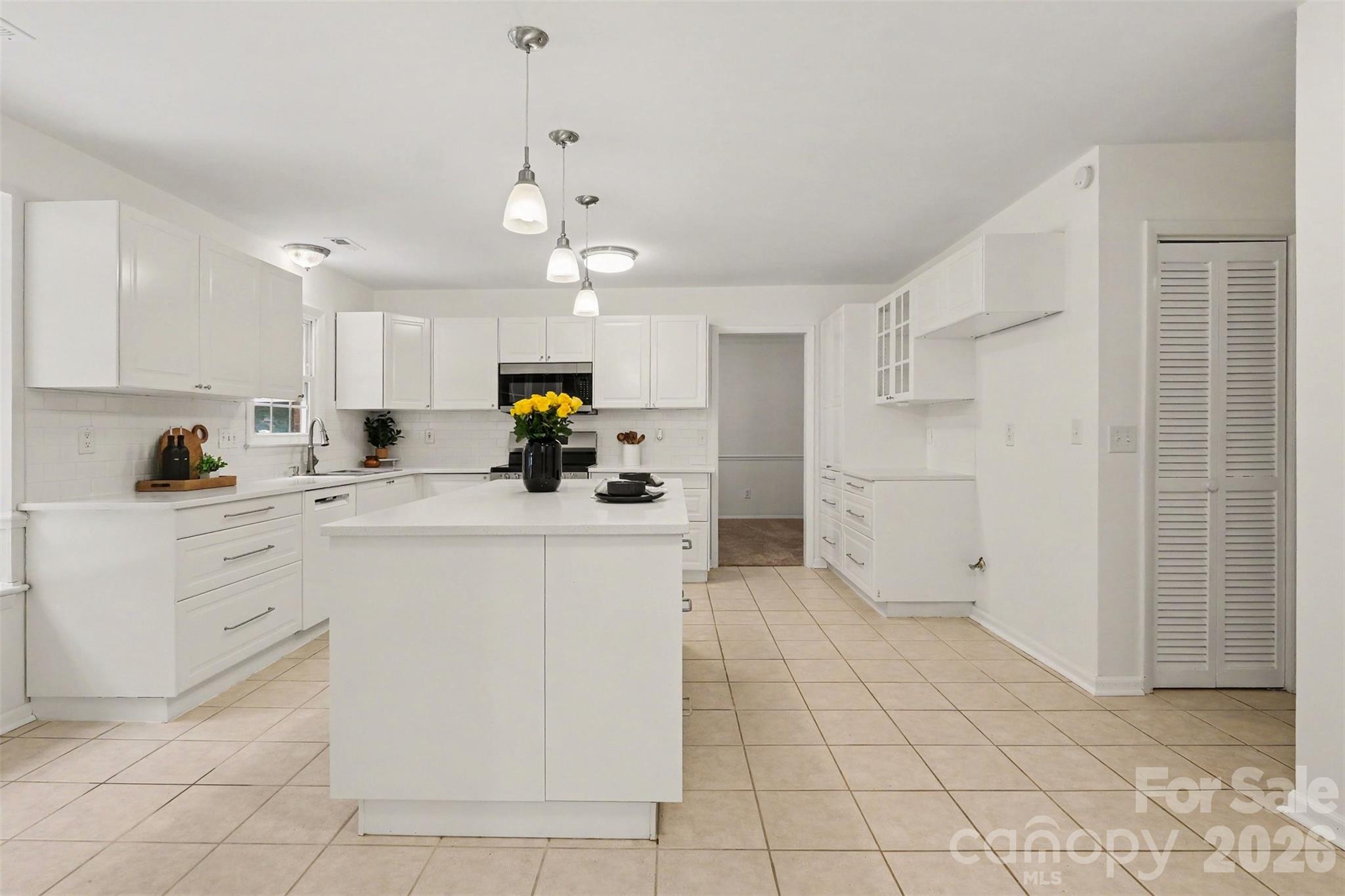 10727 Colony Woods Drive