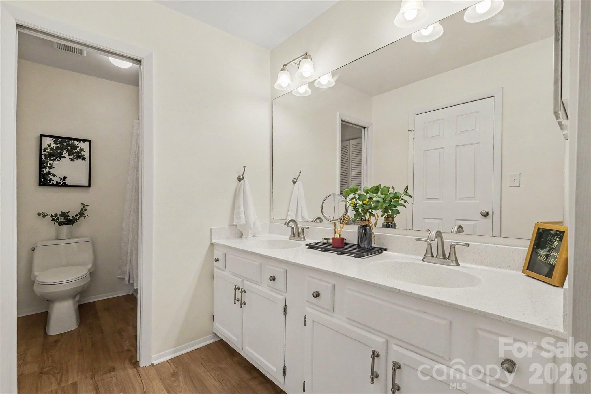 10727 Colony Woods Drive