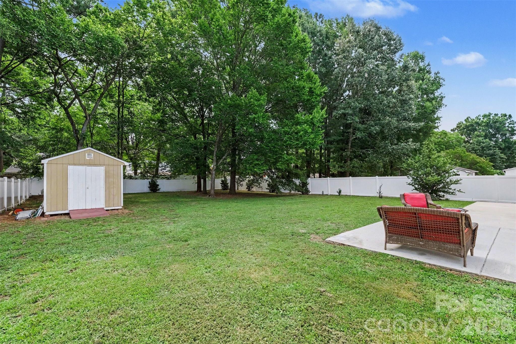 10727 Colony Woods Drive