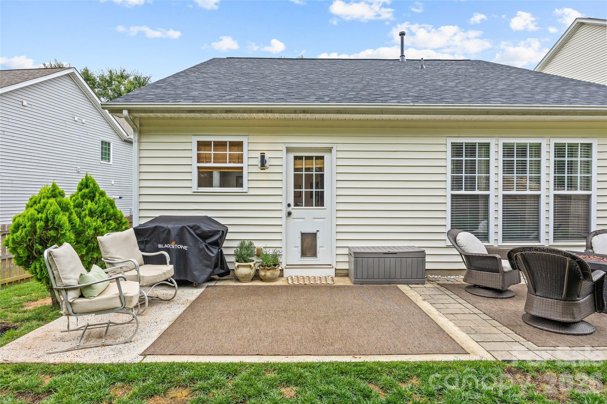 1732 Crabapple Tree Lane