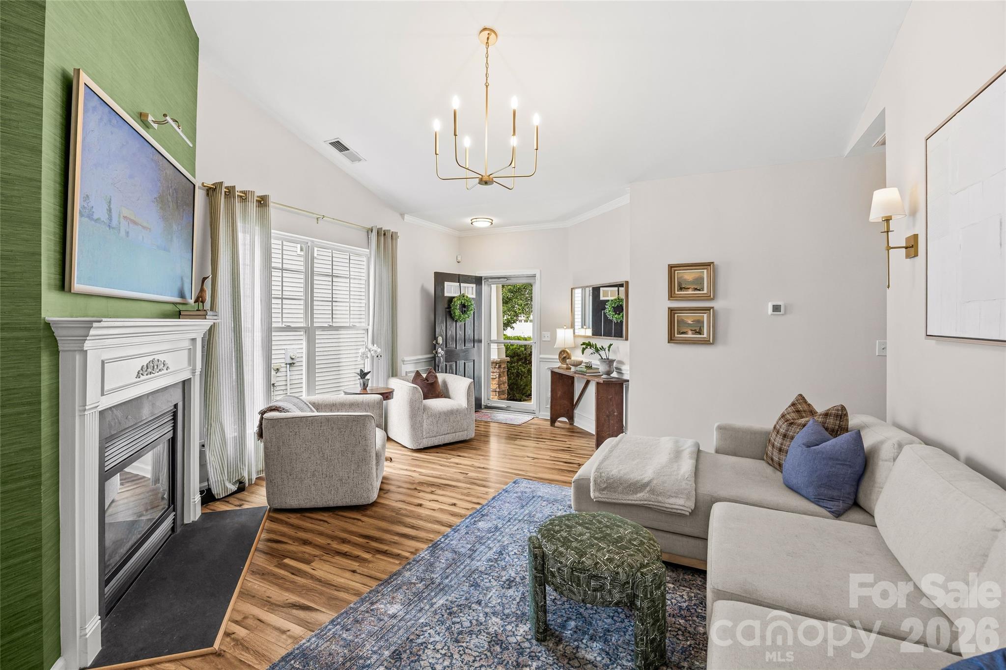 1732 Crabapple Tree Lane