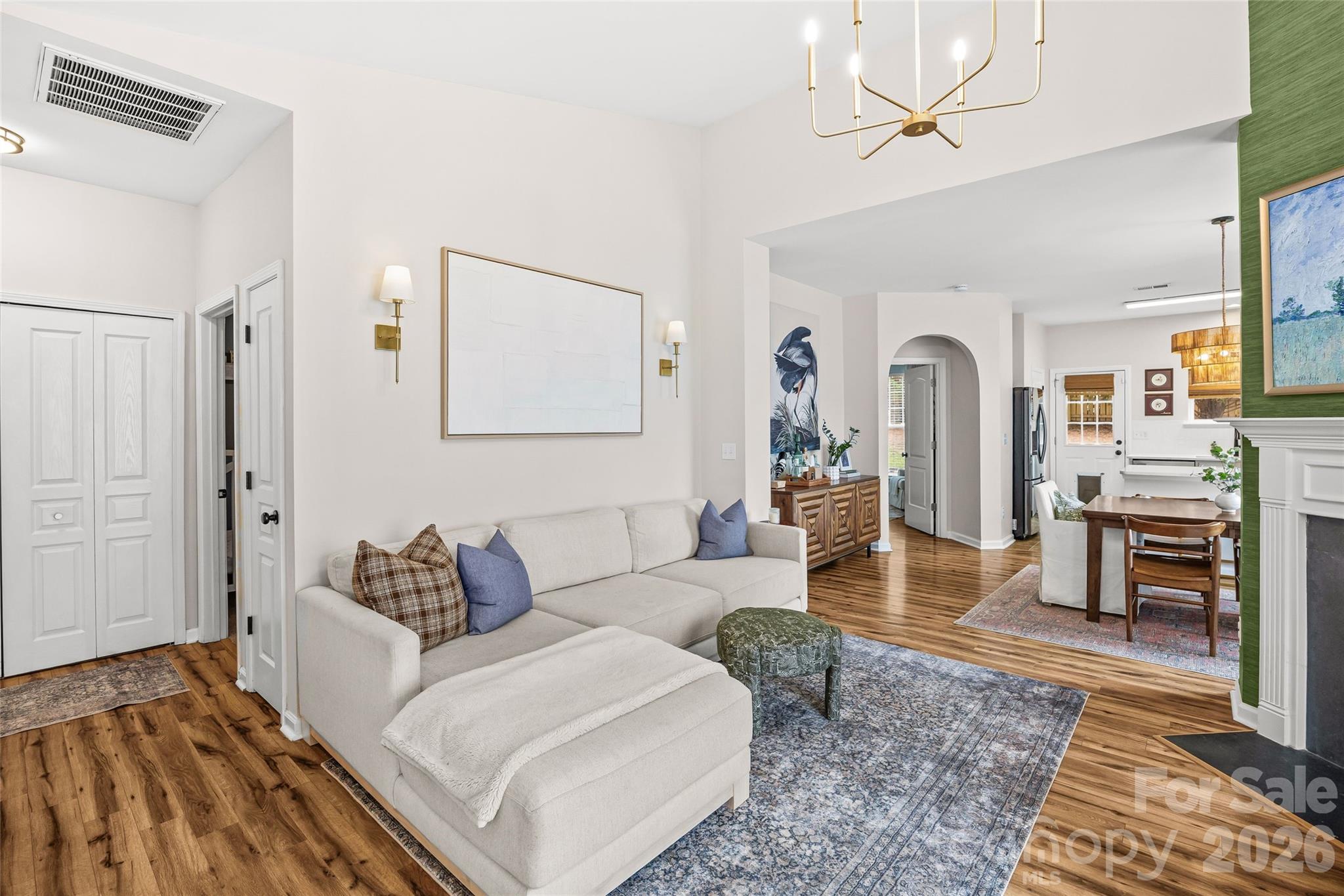 1732 Crabapple Tree Lane