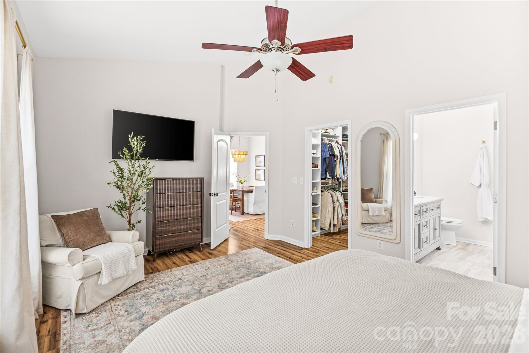 1732 Crabapple Tree Lane