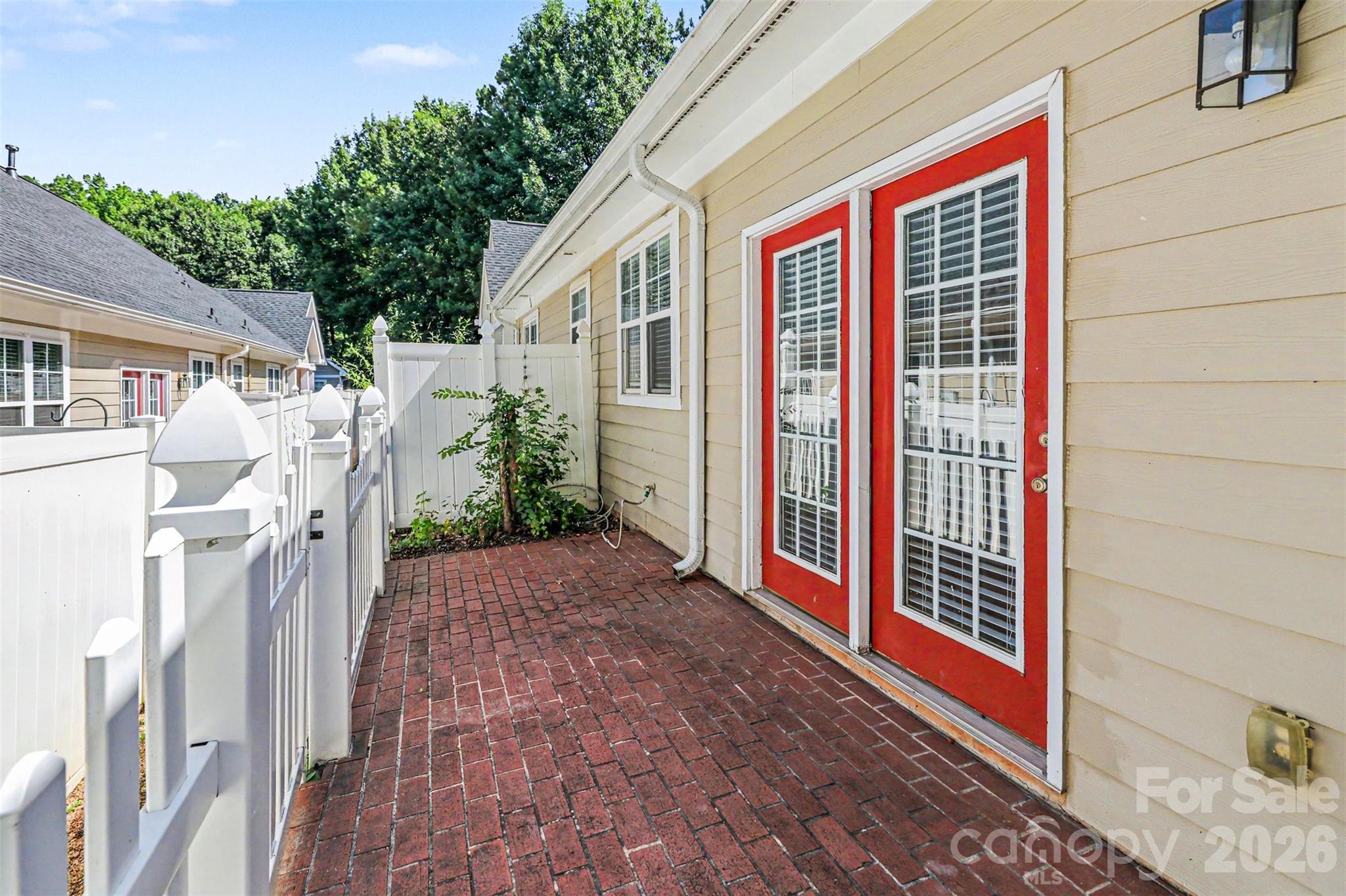 1106 Davant Lane